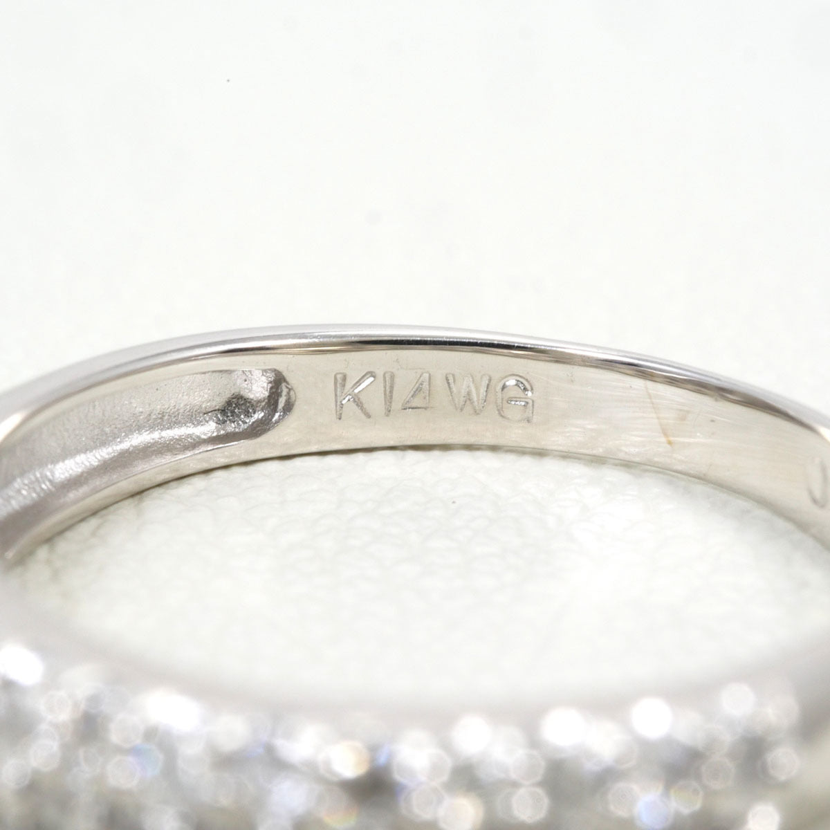 Unbranded White Gold White Gold (14K) Band Ring (Pre-Owned)