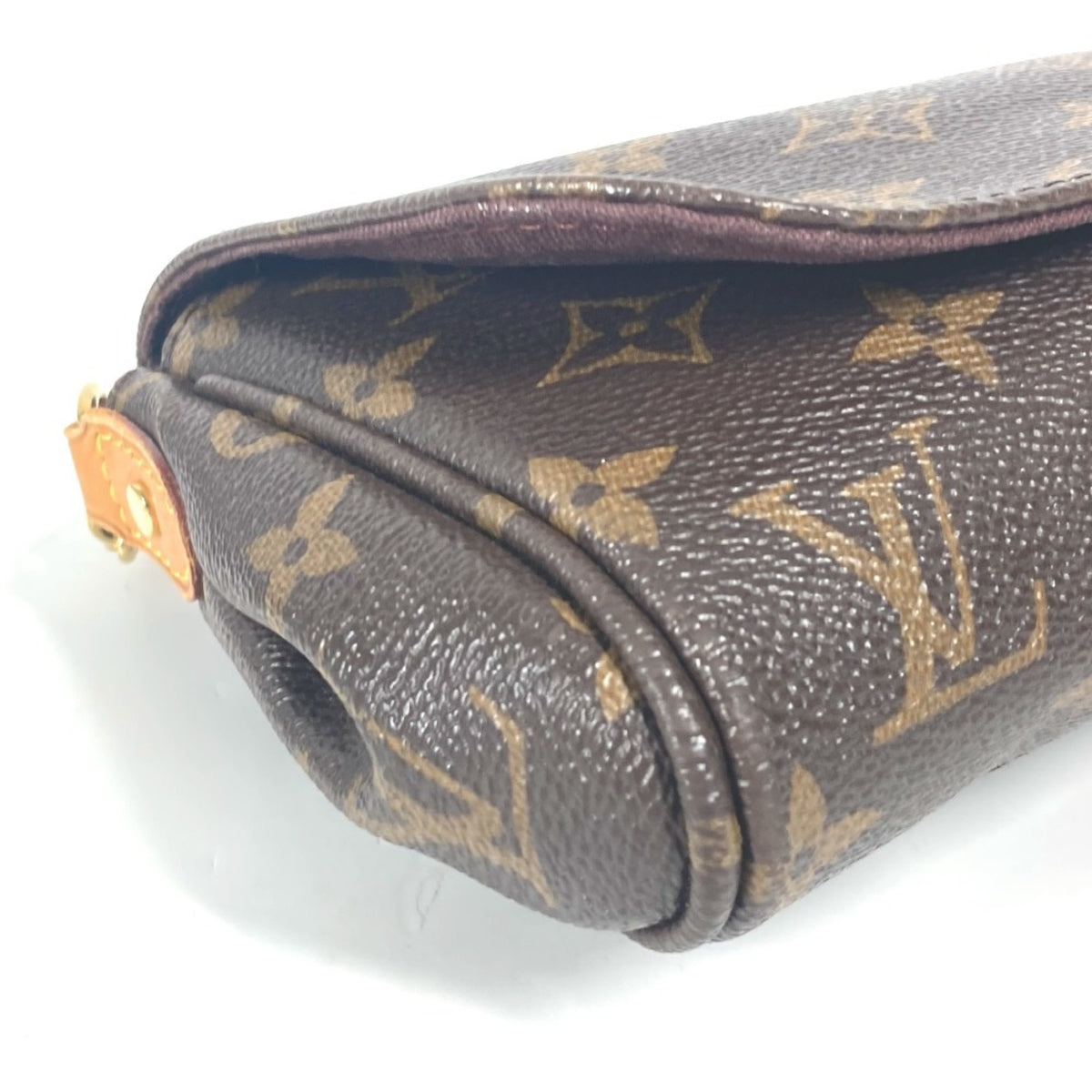 Louis Vuitton Brown Monogram Shoulder Bag (Pre-Owned)