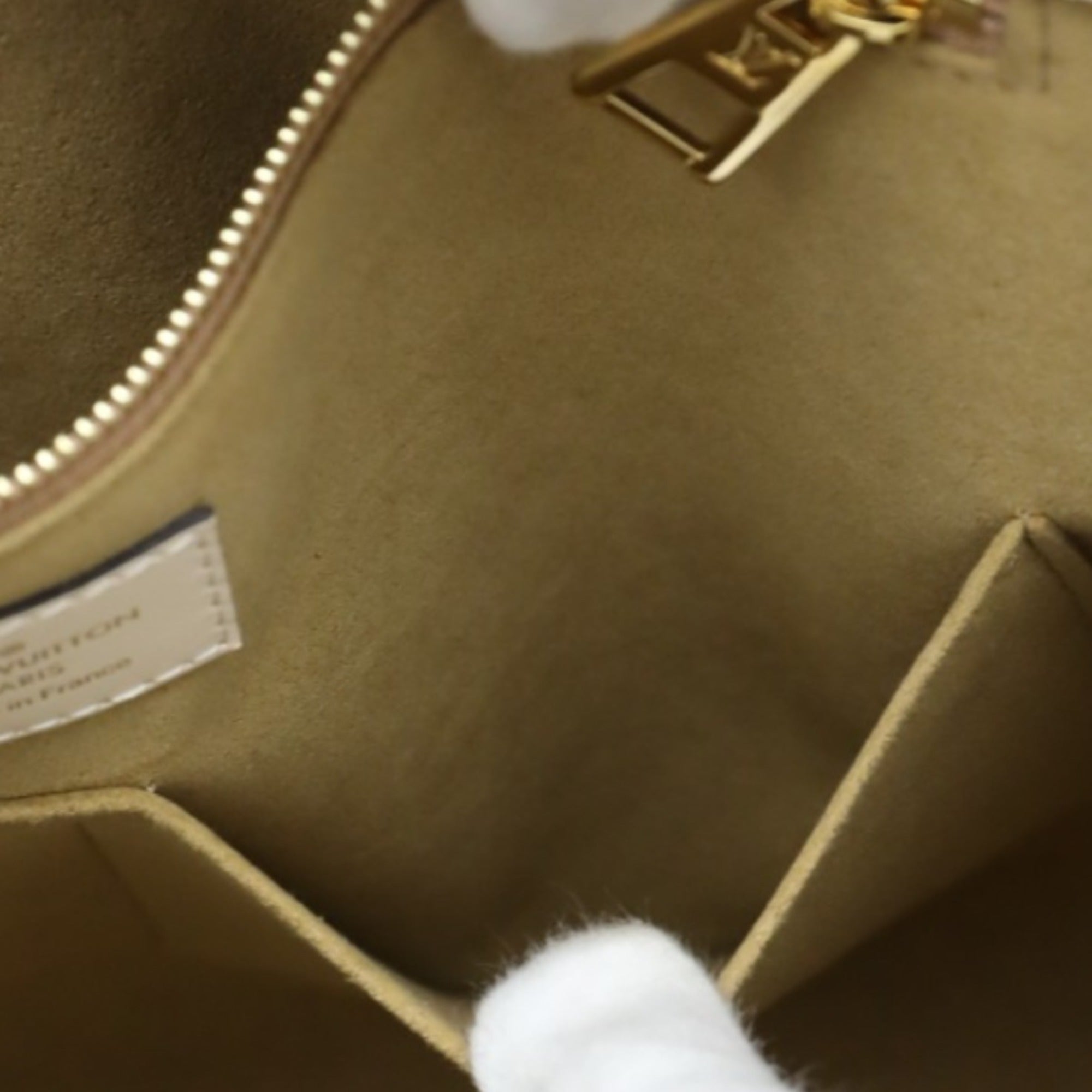 Louis Vuitton Monogram Empreinte Beige Monogram Empreinte Tote Bag (Pre-Owned)