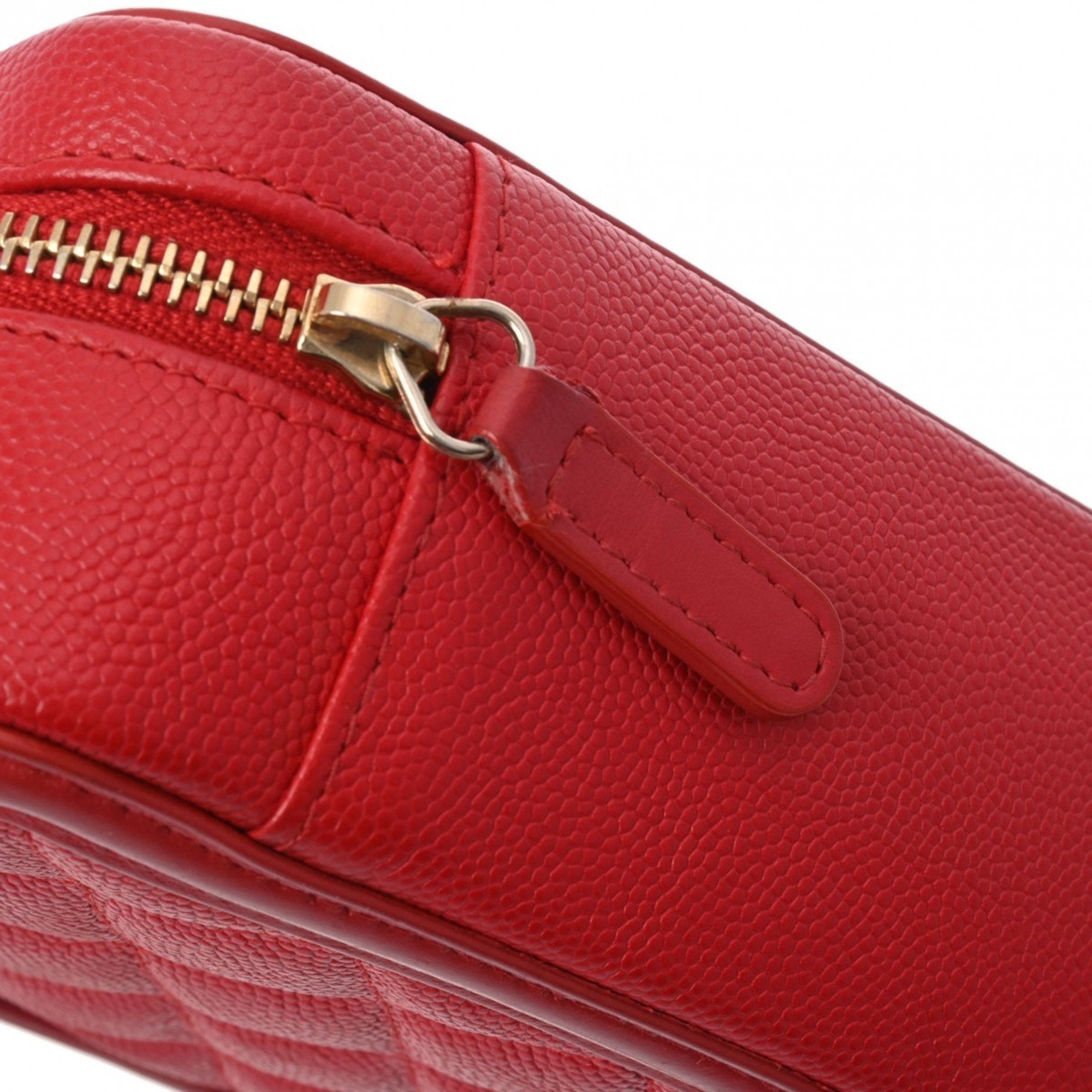 Chanel Caviar Skin Red Color Caviar Leather Shoulder Bag (Pre-Owned)