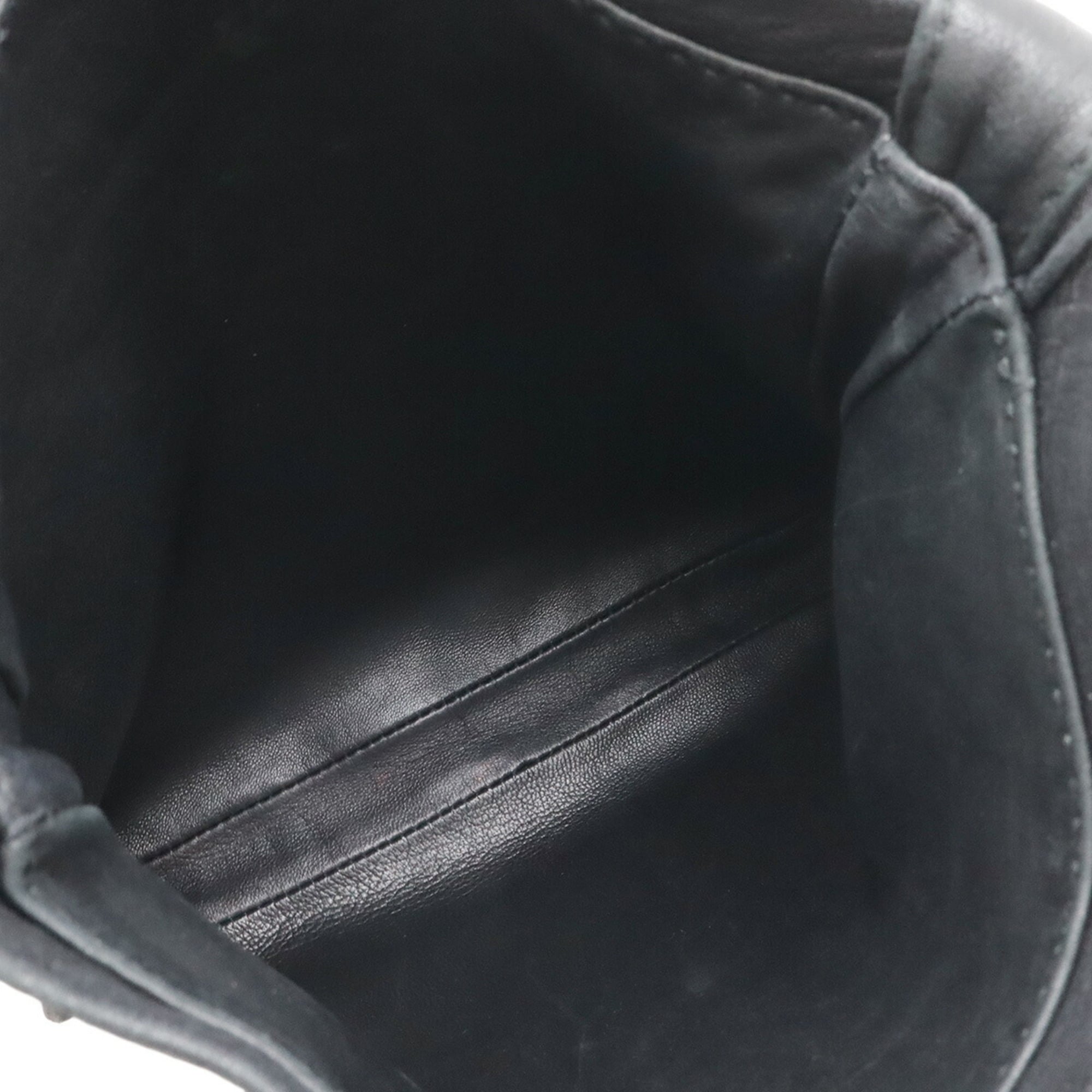 Hermes Black Leather Pochette Shoulder Bag (Pre-Owned)