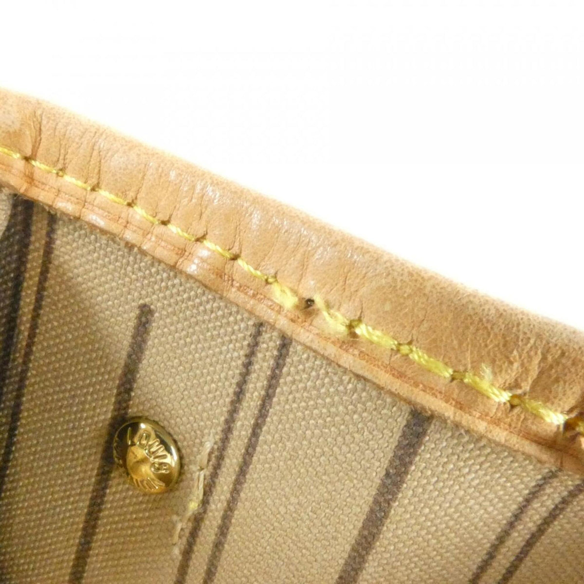 Louis Vuitton Brown Coated Canvas Handbag (Pre-Owned)