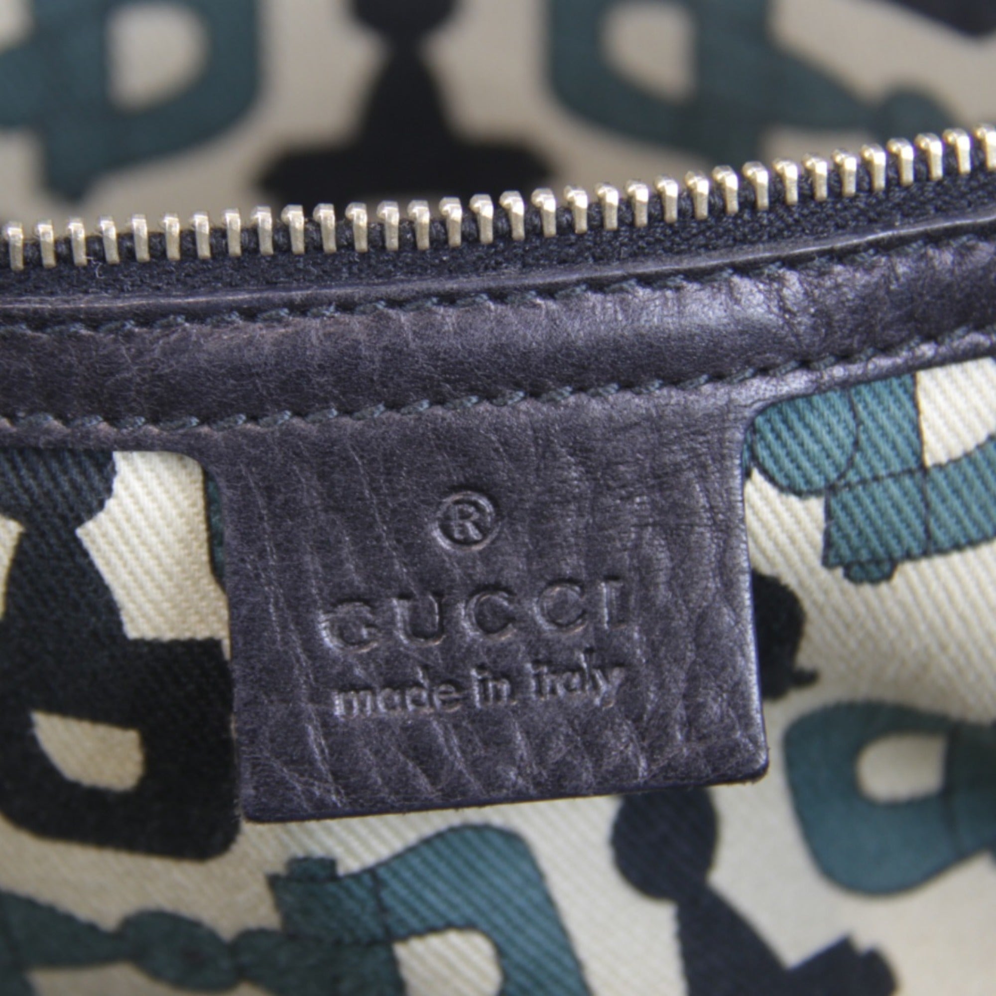 Gucci Guccissima Black Gg Leather Leather Tote Bag (Pre-Owned)