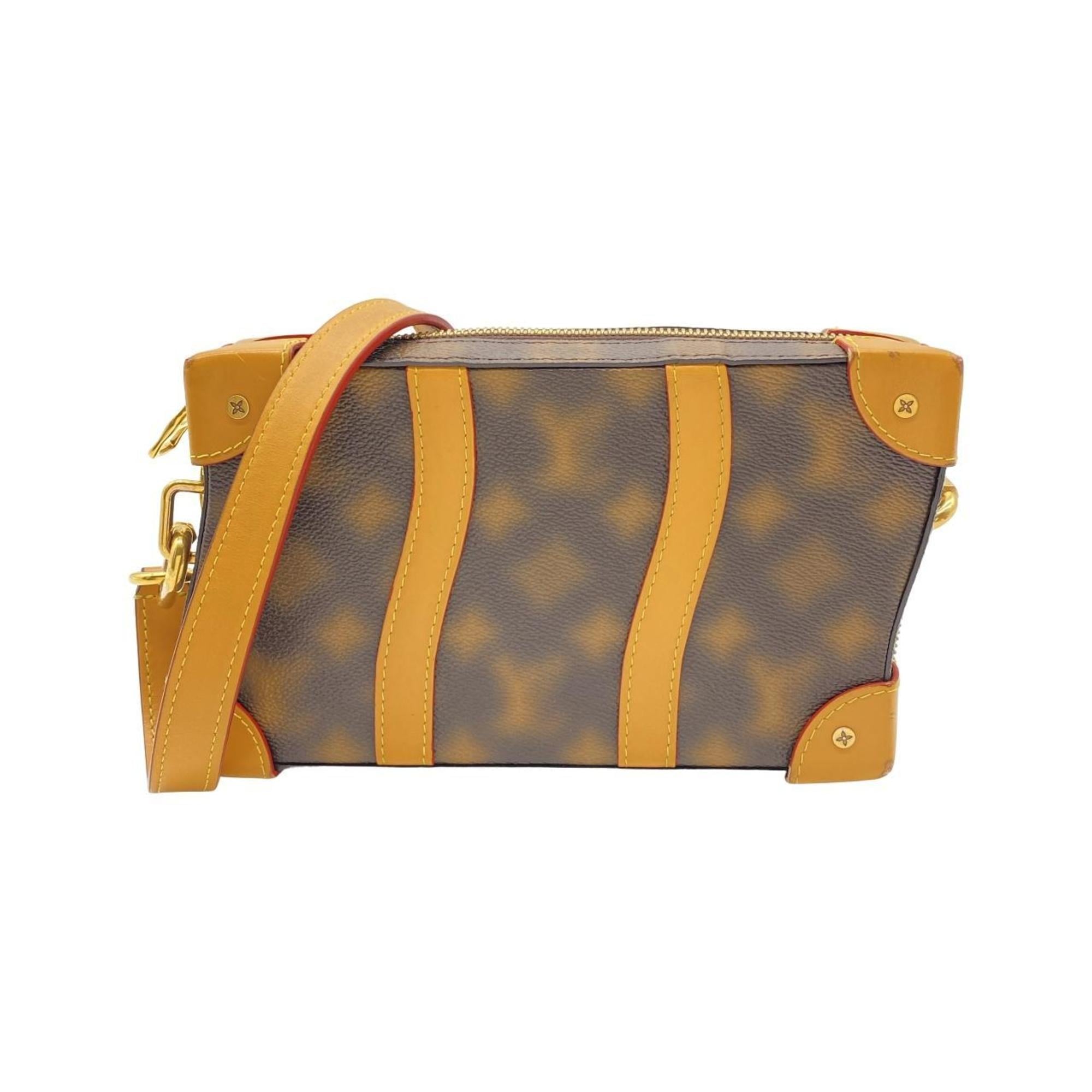 Louis Vuitton Marron Coated Canvas Shoulder Bag (Pre-Owned)