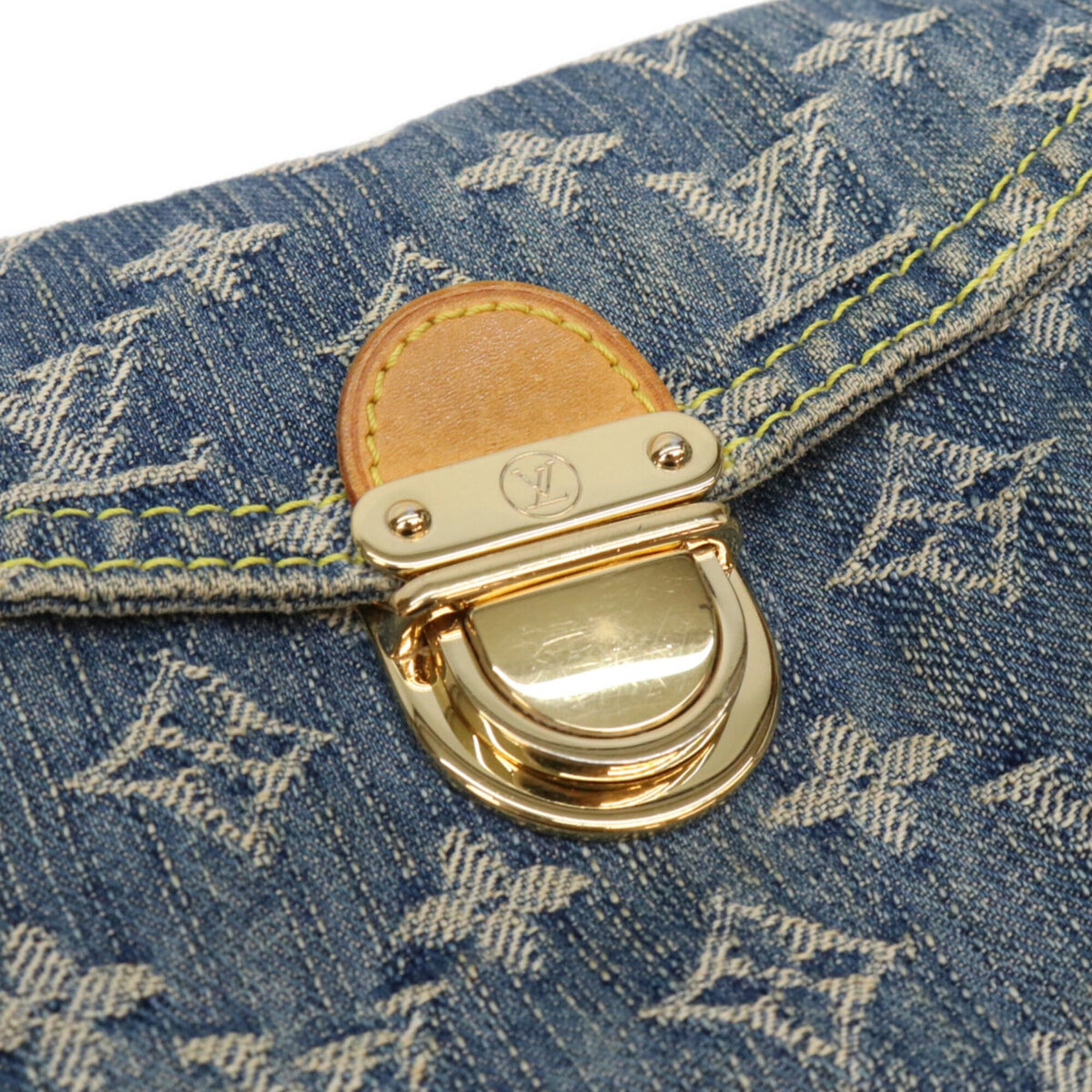 Louis Vuitton Gold Monogram Denim Shoulder Bag (Pre-Owned)