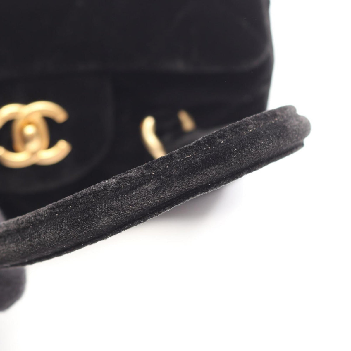 Chanel Matelasse Black Fabric Handbag Shoulder Bag (Pre-Owned)