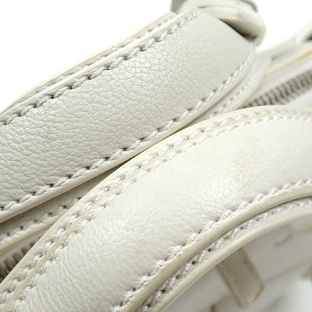 Bottega Veneta White Leather Handbag (Pre-Owned)