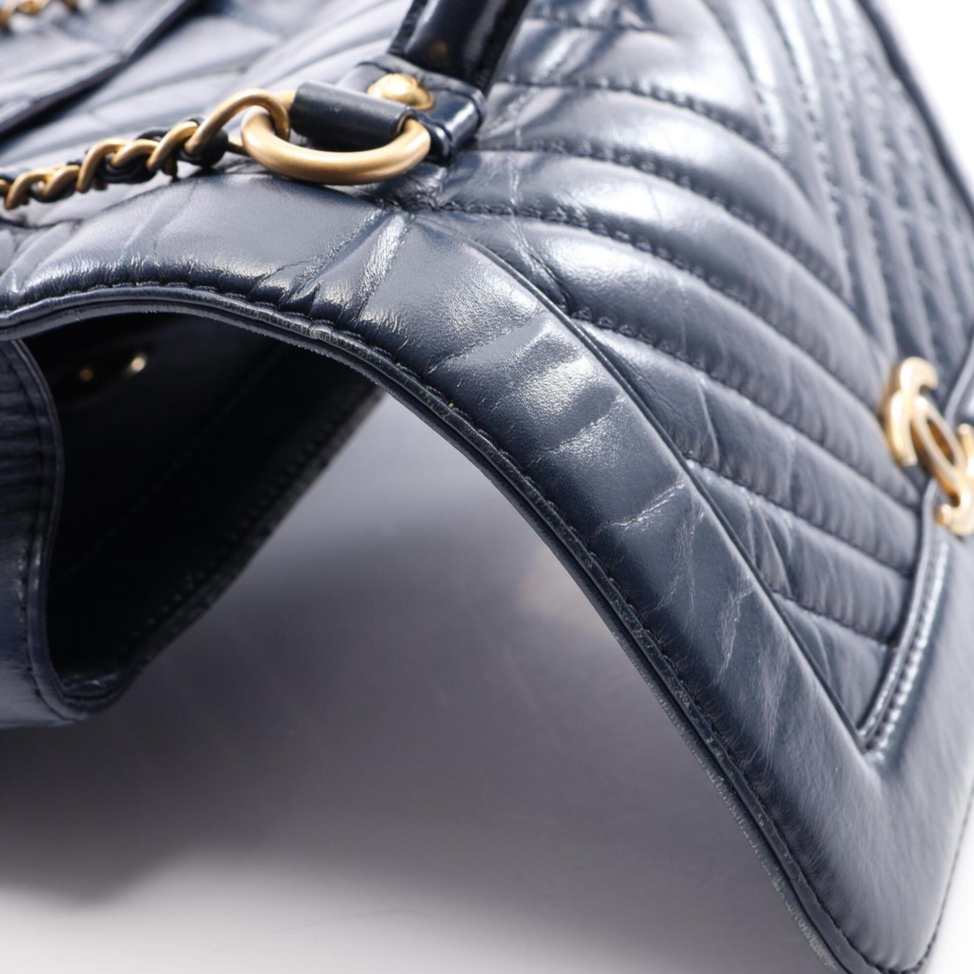 Chanel Navy Leather Handbag Shoulder Bag (Pre-Owned)
