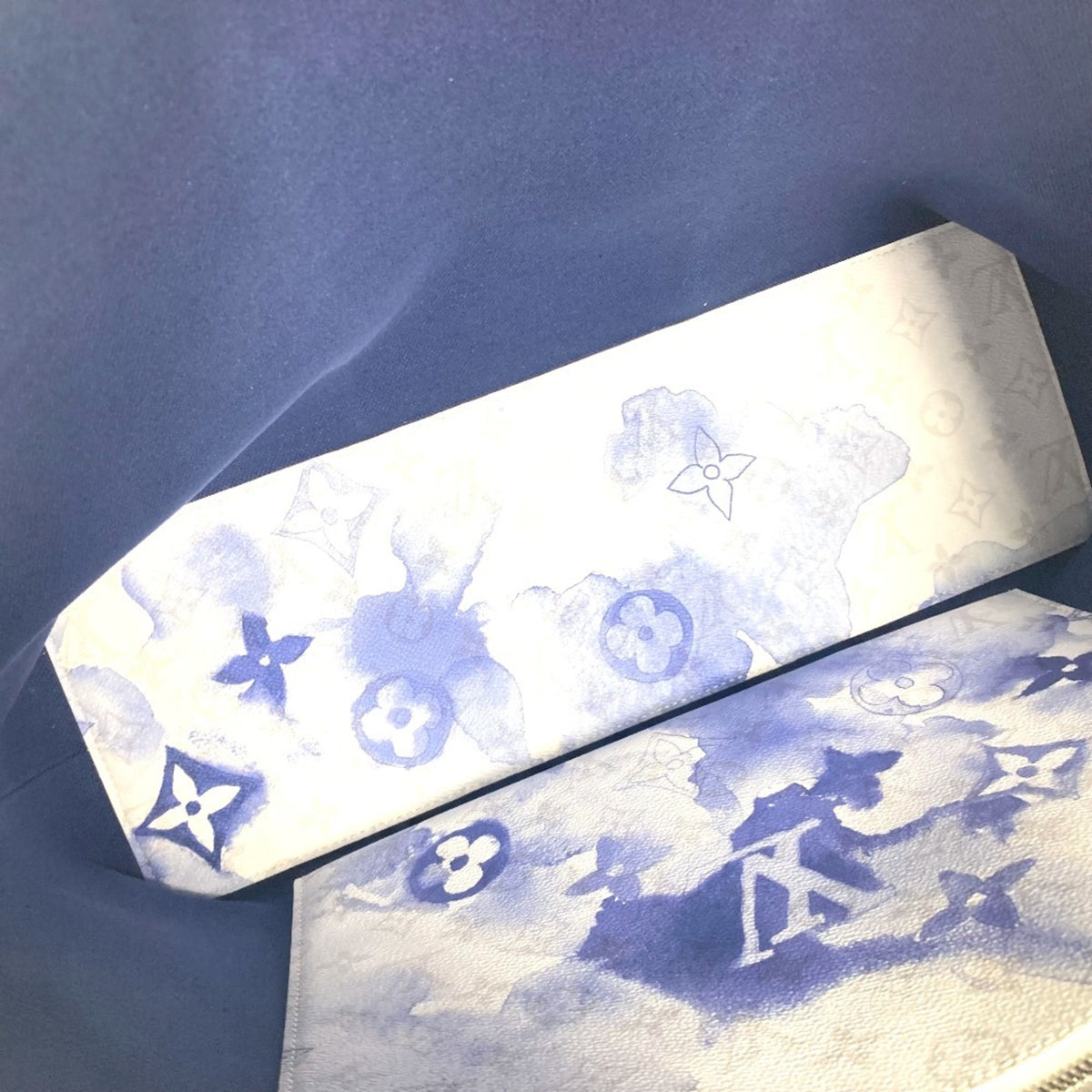 Louis Vuitton Blue White Monogram Shoulder Bag Tote Bag (Pre-Owned)