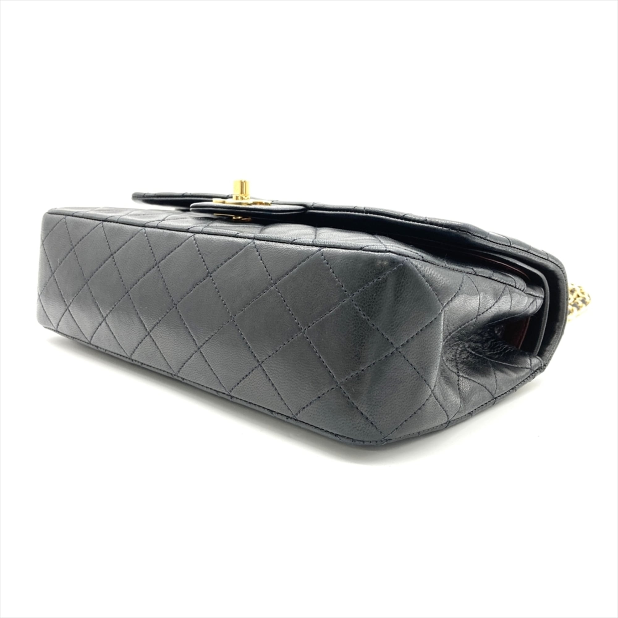 Chanel Black Handbag (Pre-Owned)