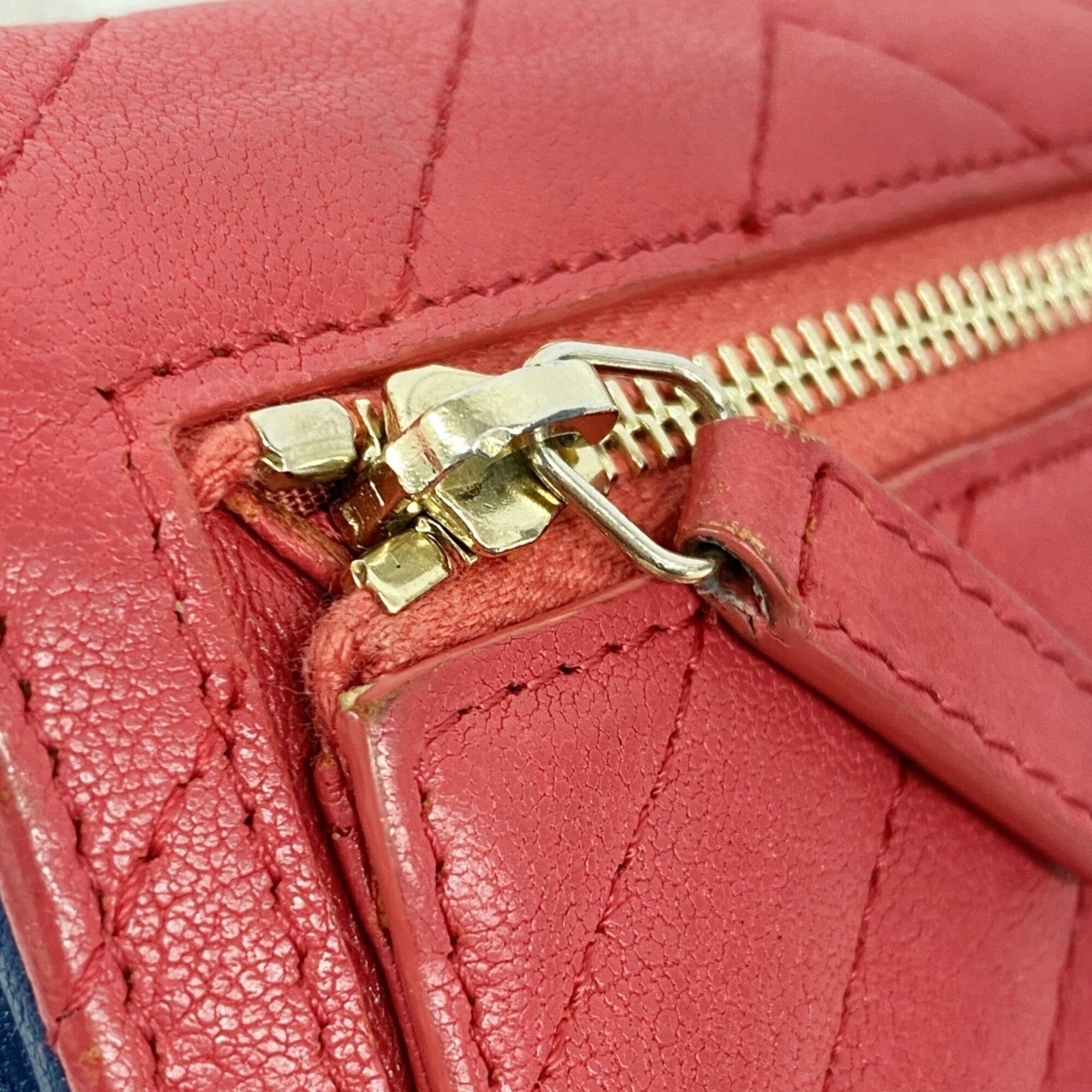 Chanel Pink Grained Calfskin Wallet (Tri-Fold) (Pre-Owned)