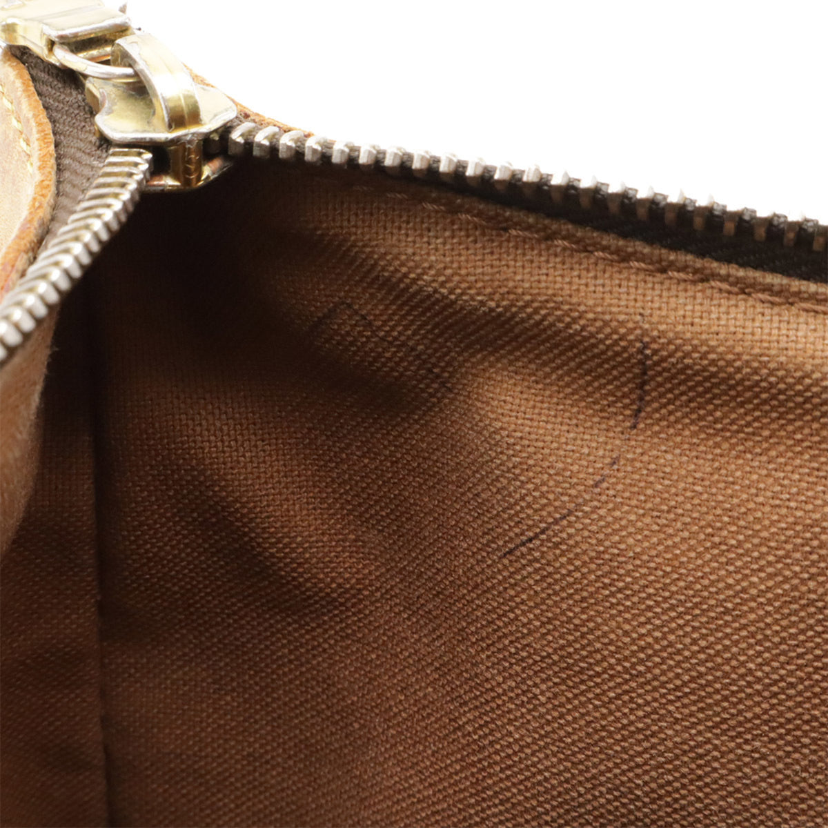 Louis Vuitton Brown Monogram Canvas Shoulder Bag (Pre-Owned)