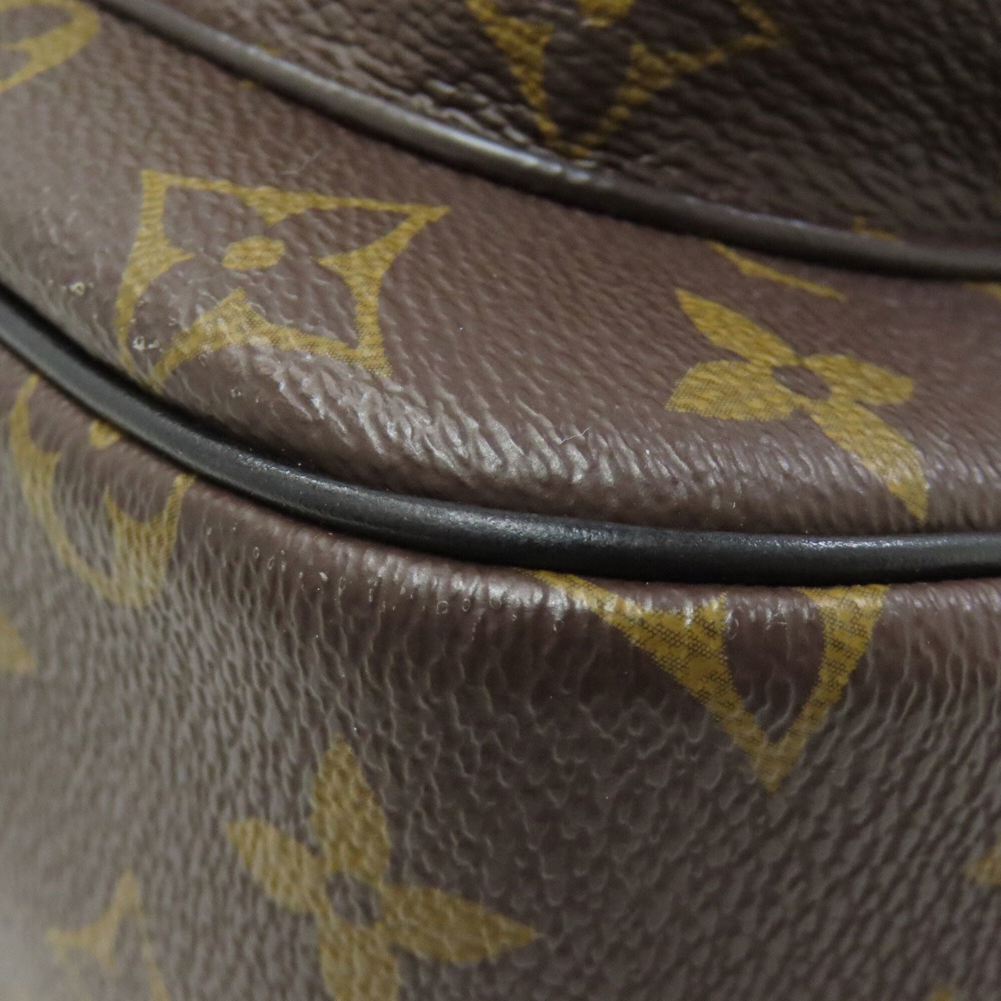 Louis Vuitton Monogram Monogram Monogram Shoulder Bag (Pre-Owned)