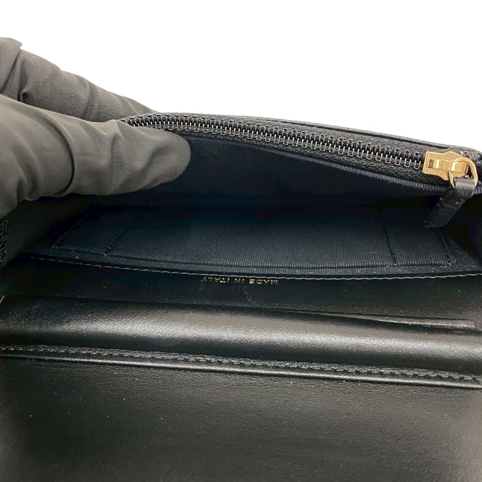 Chanel Black Grained Calfskin Shoulder Bag (Pre-Owned)