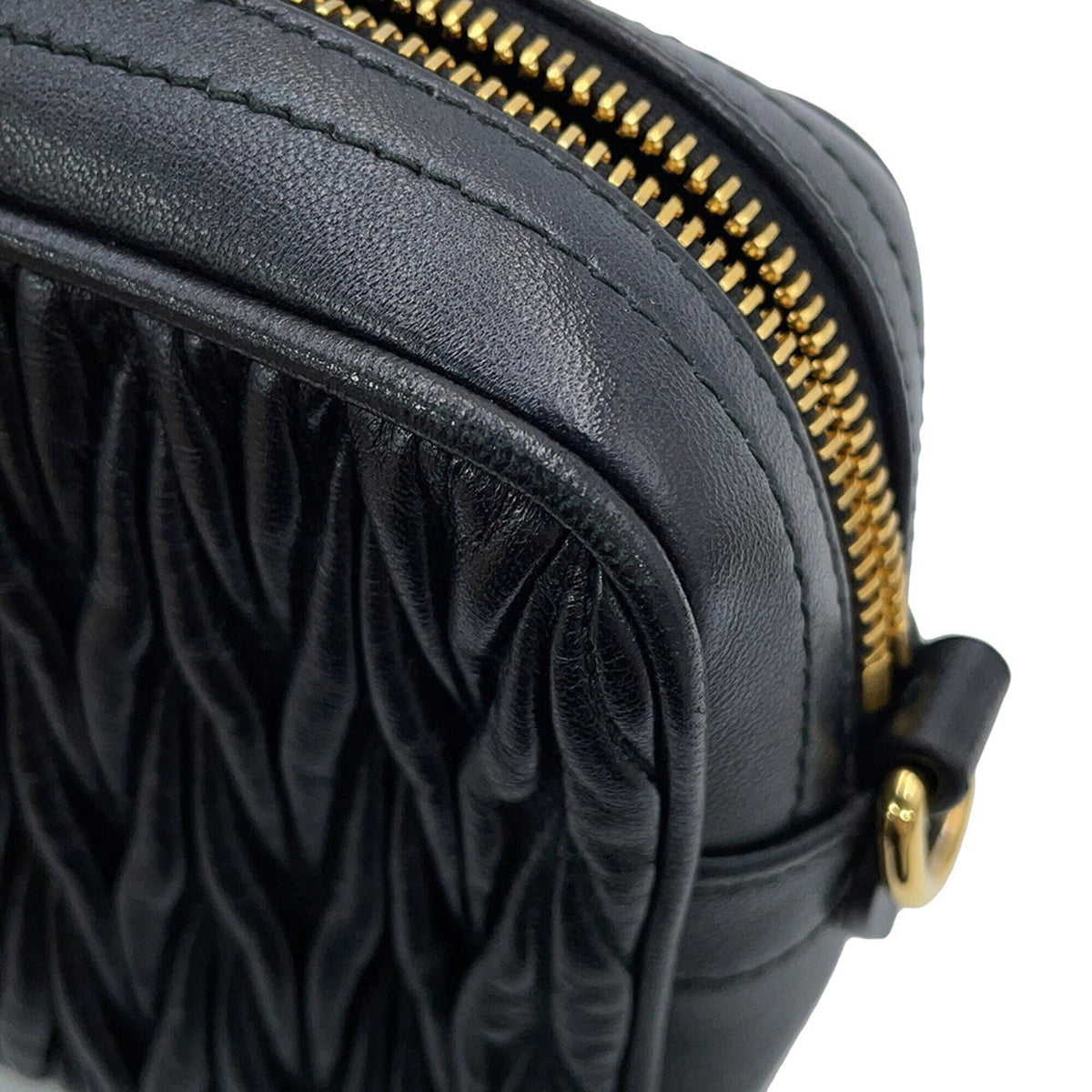 Miu Miu Matelasse Black Leather Handbag Shoulder Bag (Pre-Owned)