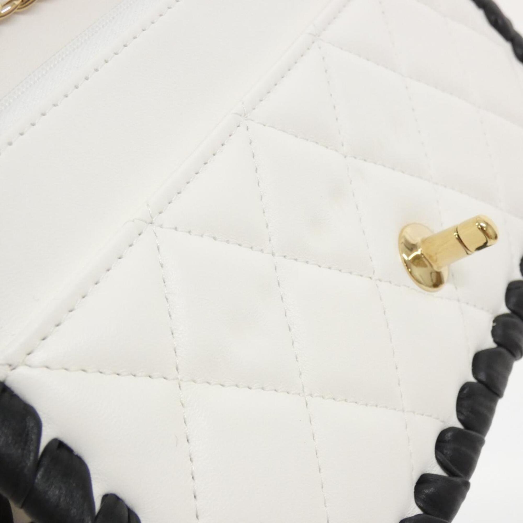 Chanel Black White Leather Chain/Shoulder Wallet (Pre-Owned)