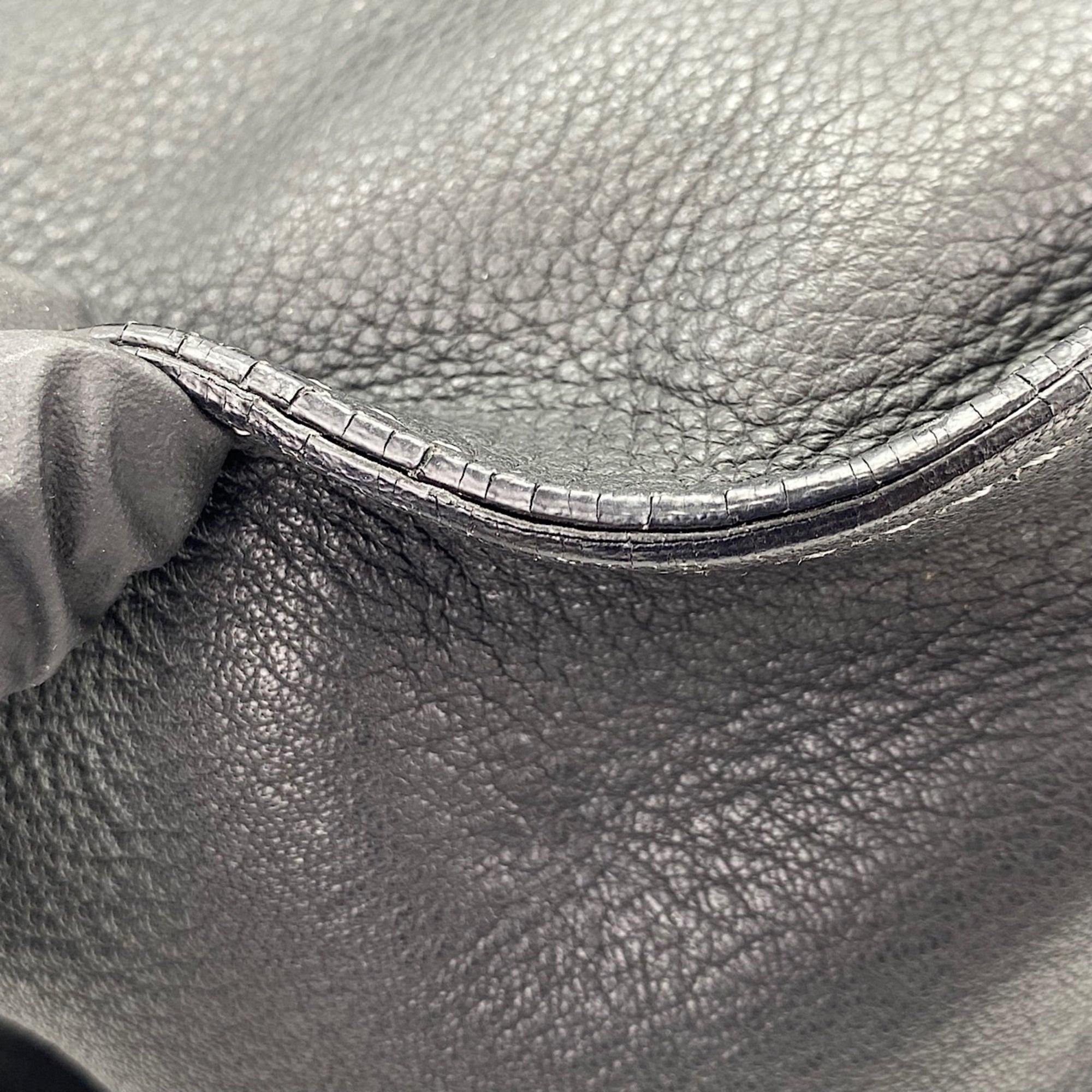 Chloé Black Handbag (Pre-Owned)