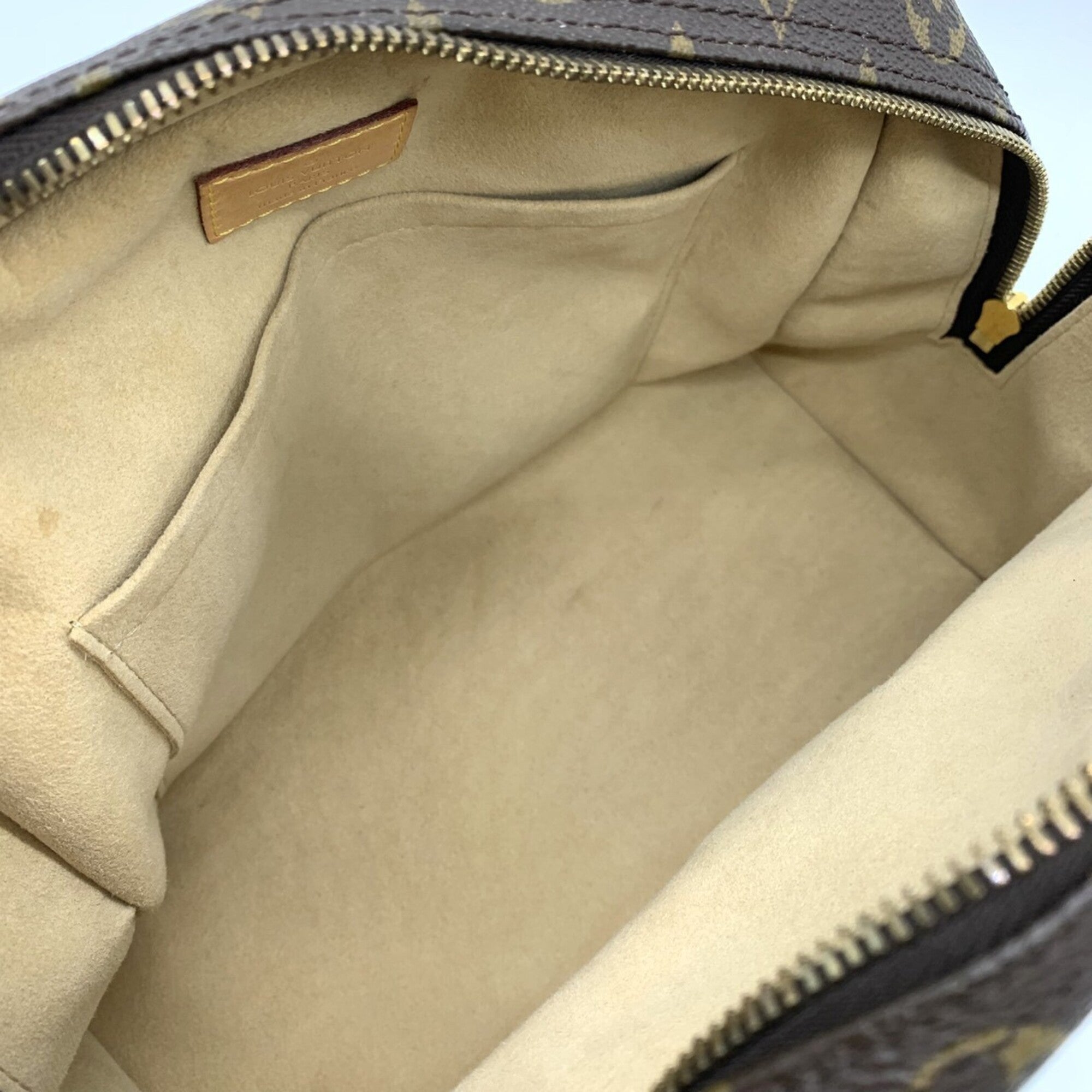 Louis Vuitton Brown Monogram Monogram Handbag (Pre-Owned)