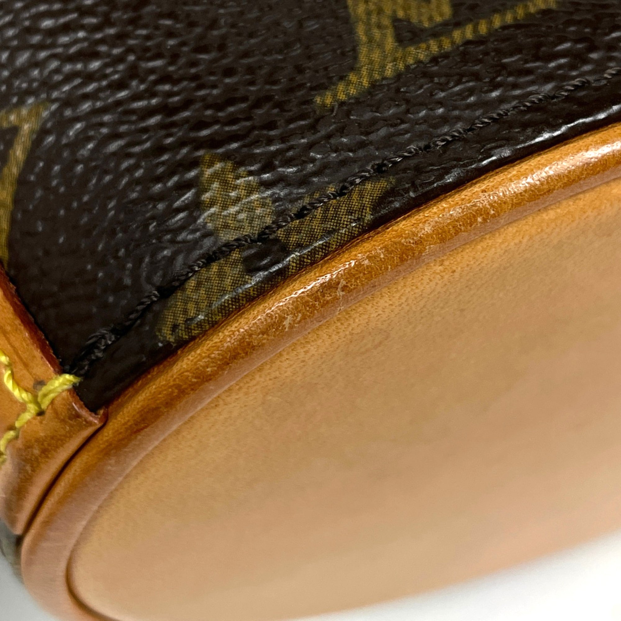 Louis Vuitton Brown Monogram Shoulder Bag (Pre-Owned)