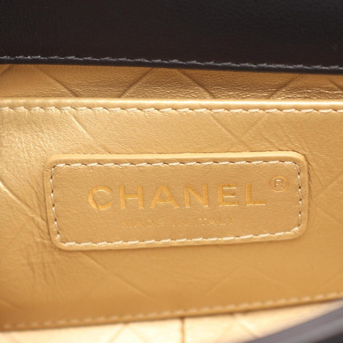 Chanel Black Leather Handbag Shoulder Bag (Pre-Owned)