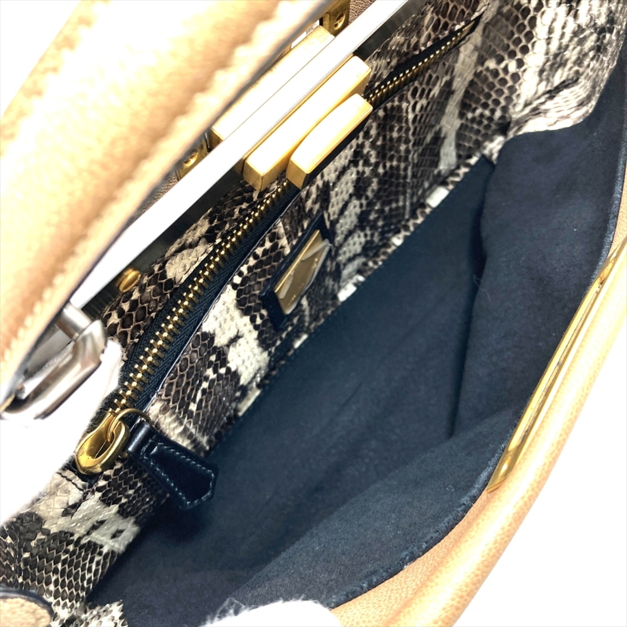 Fendi Camel Leather Handbag (Pre-Owned)