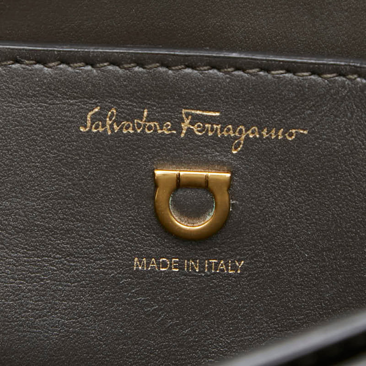 Salvatore Ferragamo Brown Leather Handbag Shoulder Bag (Pre-Owned)