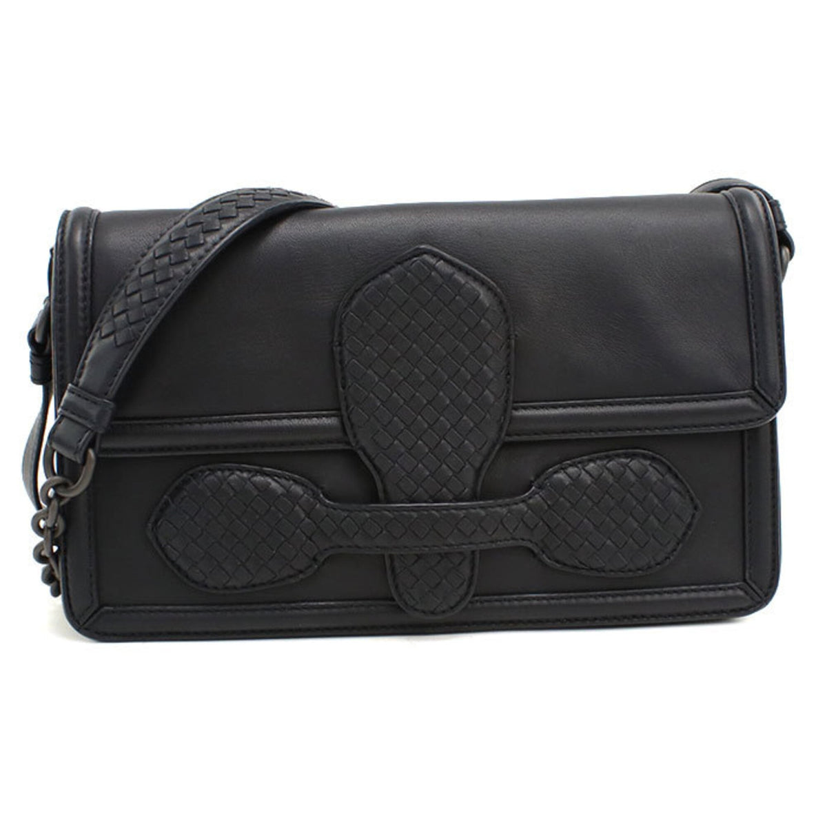 Bottega Veneta Black Leather Shoulder Bag (Pre-Owned)