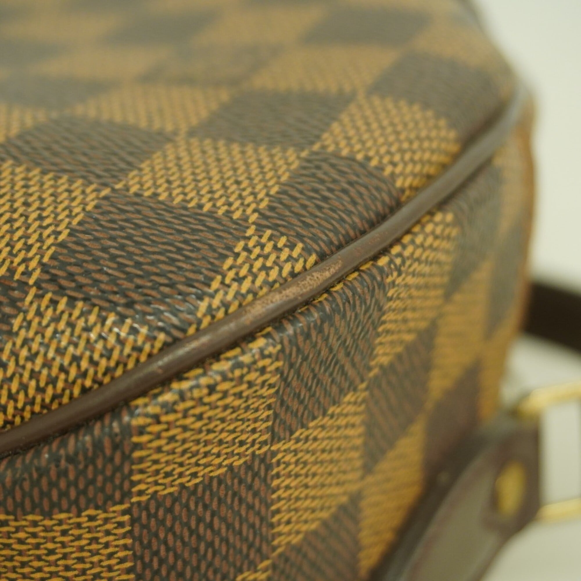Louis Vuitton Ebene Shoulder Bag (Pre-Owned)