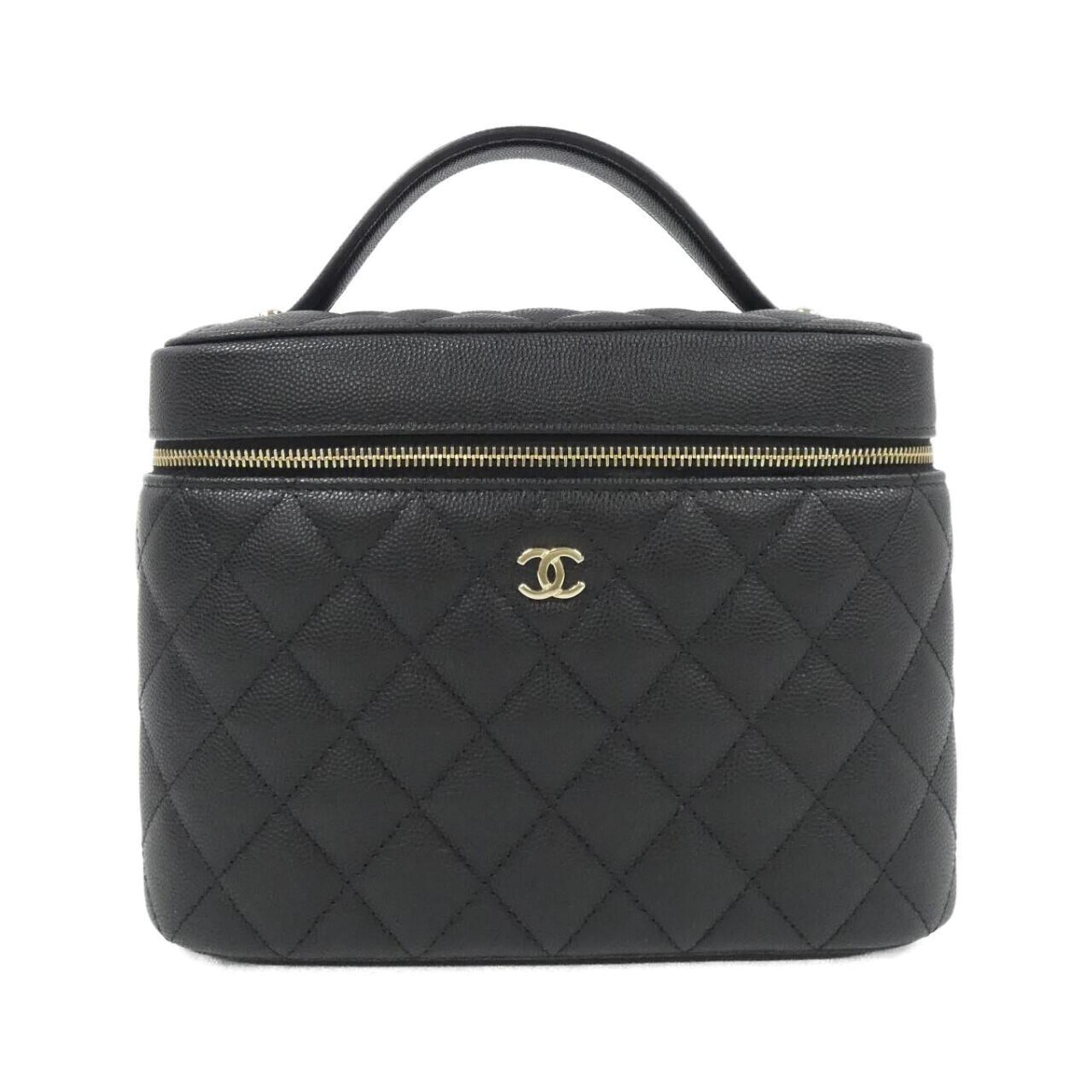 Chanel Black Grained Calfskin Handbag (Pre-Owned)