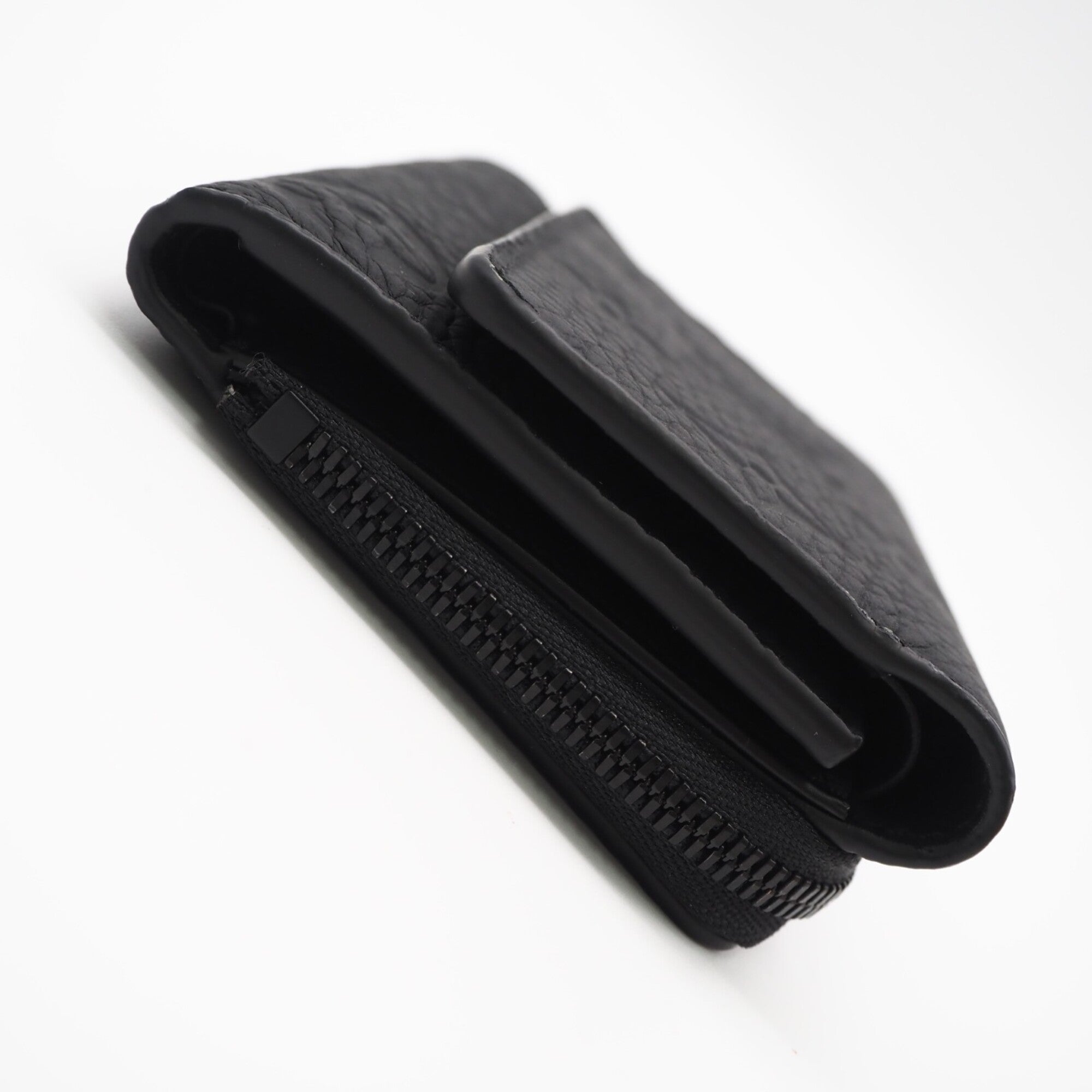 Louis Vuitton Taurillon Black Leather Wallet (Tri-Fold) (Pre-Owned)
