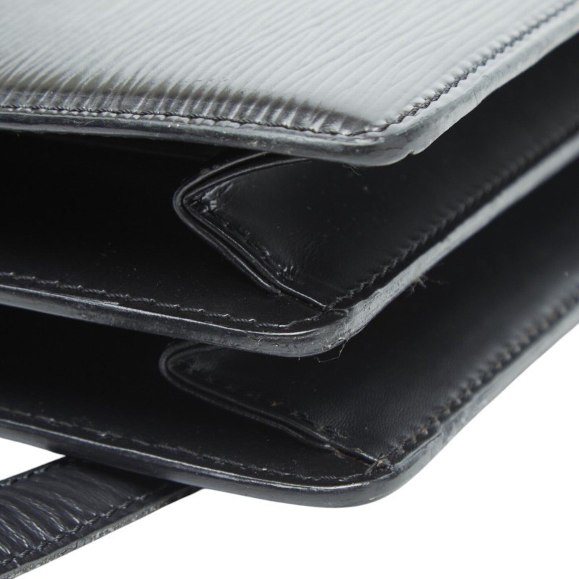 Louis Vuitton Black Noir Leather Shoulder Bag (Pre-Owned)