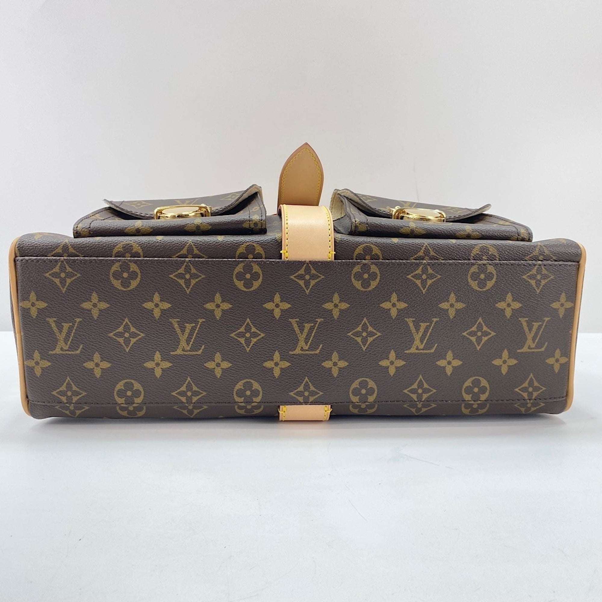 Louis Vuitton Brown Handbag (Pre-Owned)