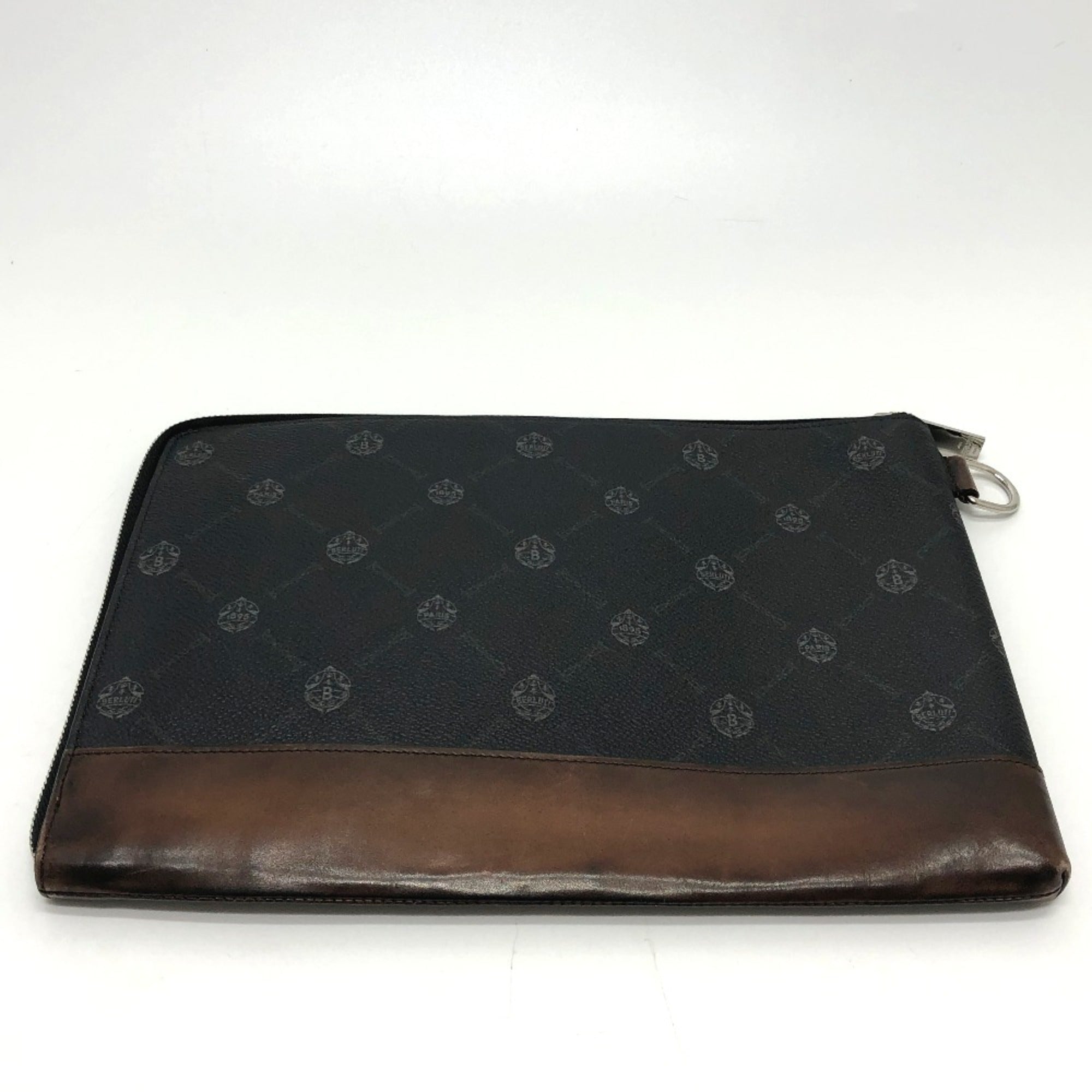 Berluti Black Leather Clutch Bag (Pre-Owned)