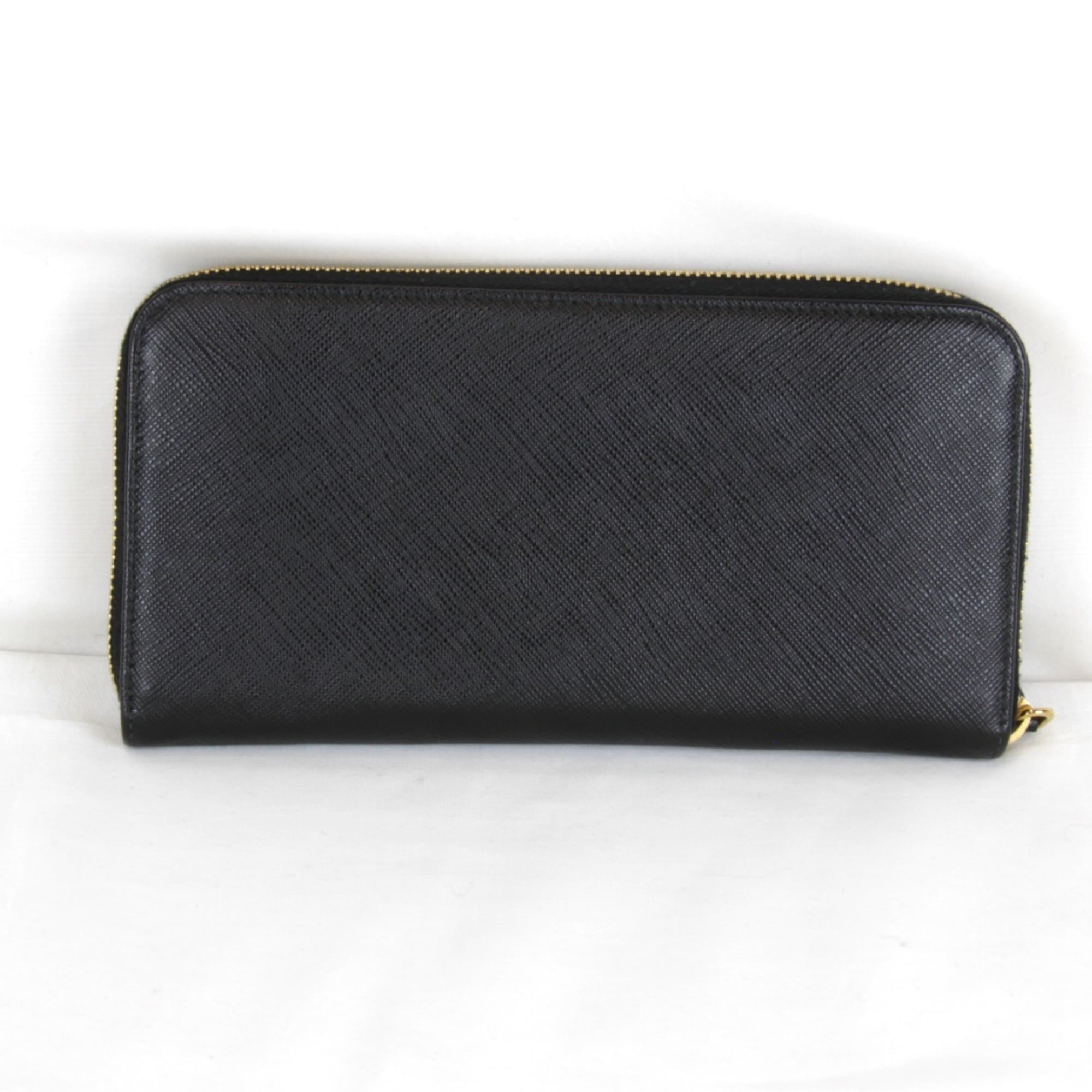Prada Black Leather Long Wallet (Bi-Fold) (Pre-Owned)