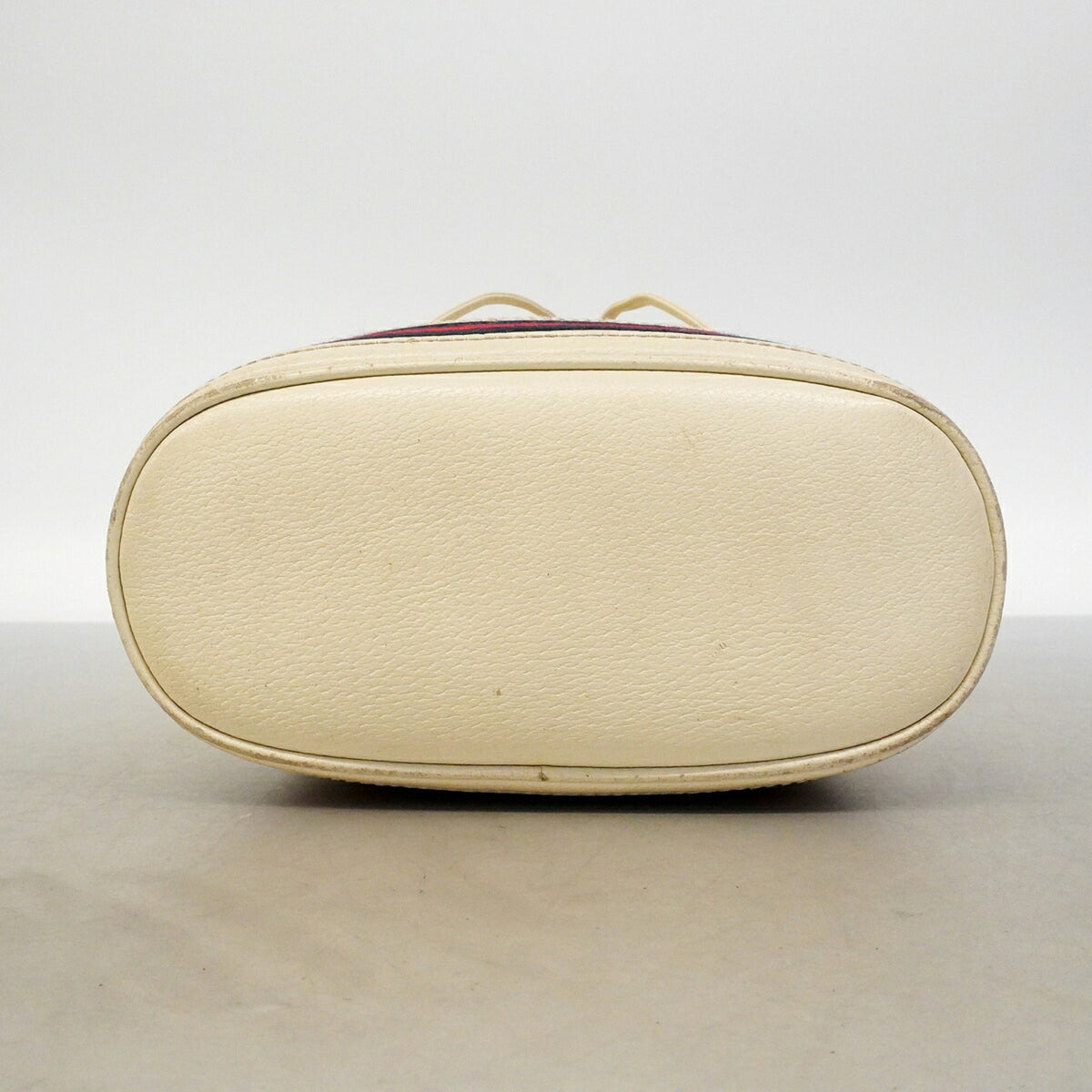 Gucci White Leather Handbag (Pre-Owned)
