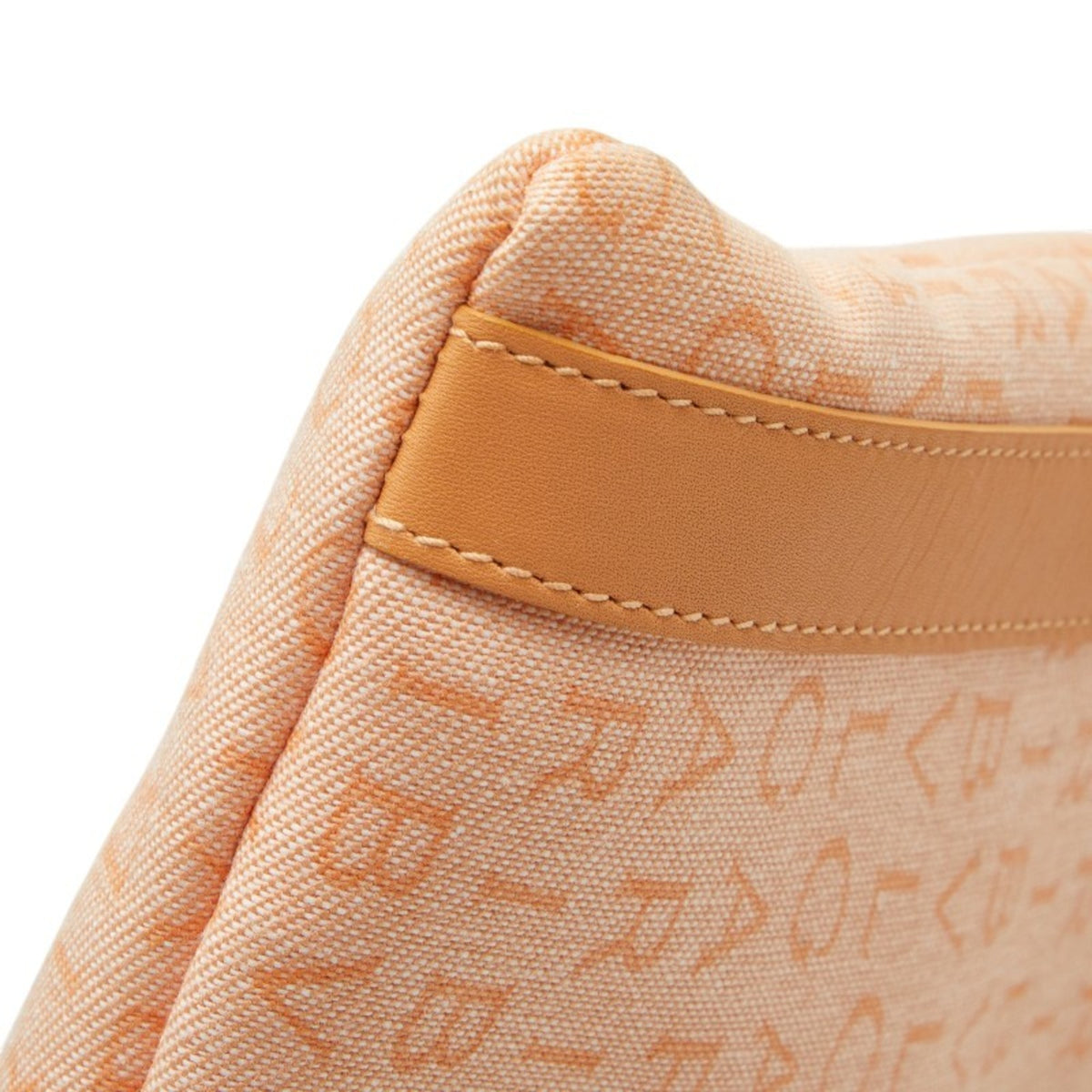 Bvlgari Beige Canvas Leather Shoulder Bag (Pre-Owned)