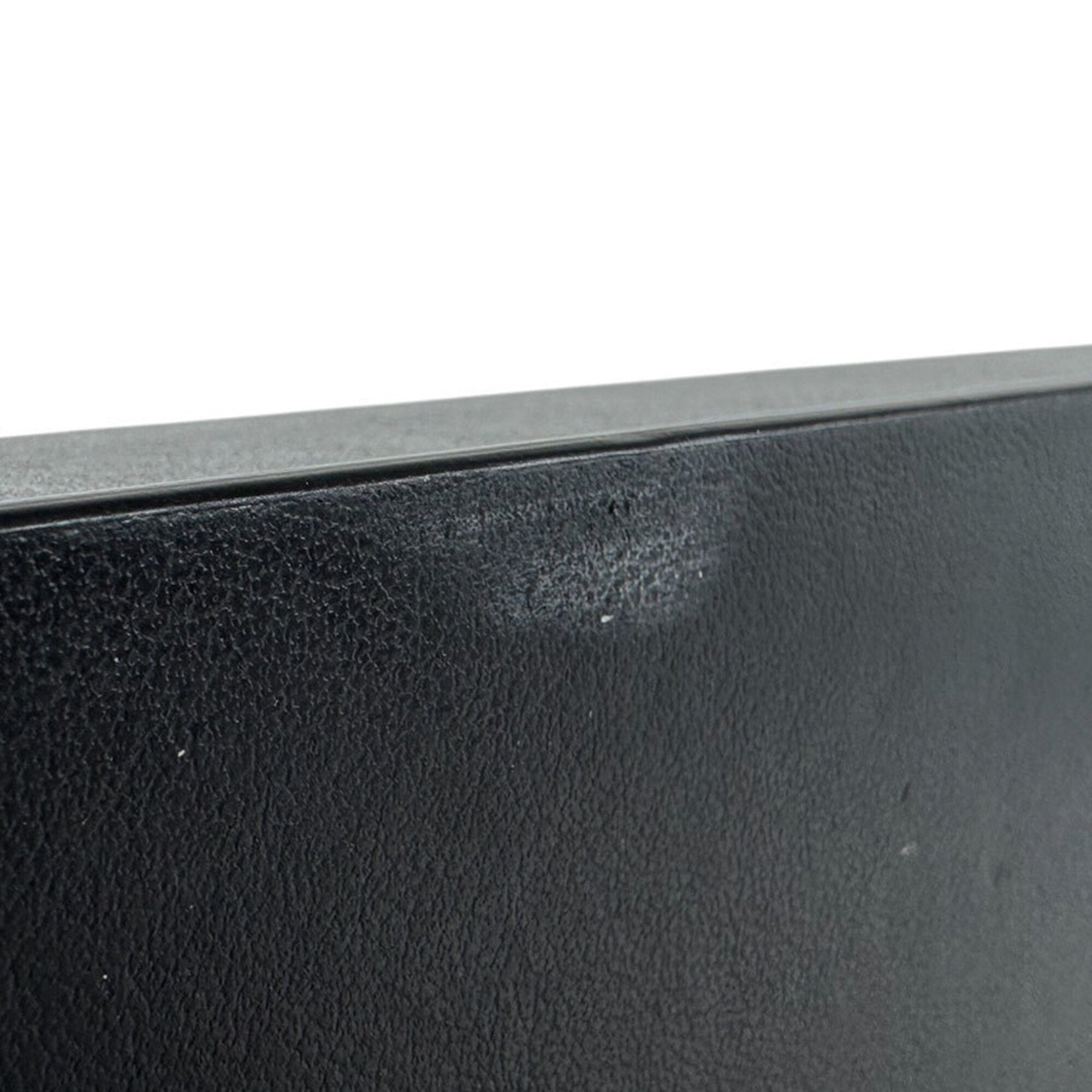 Fendi Black Leather Shoulder Bag (Pre-Owned)
