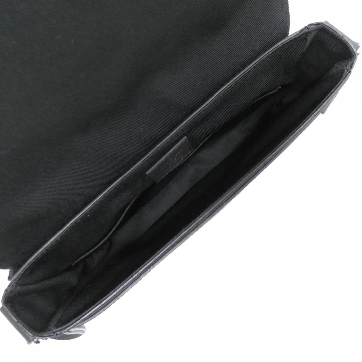 Louis Vuitton Black Leather Shoulder Bag (Pre-Owned)