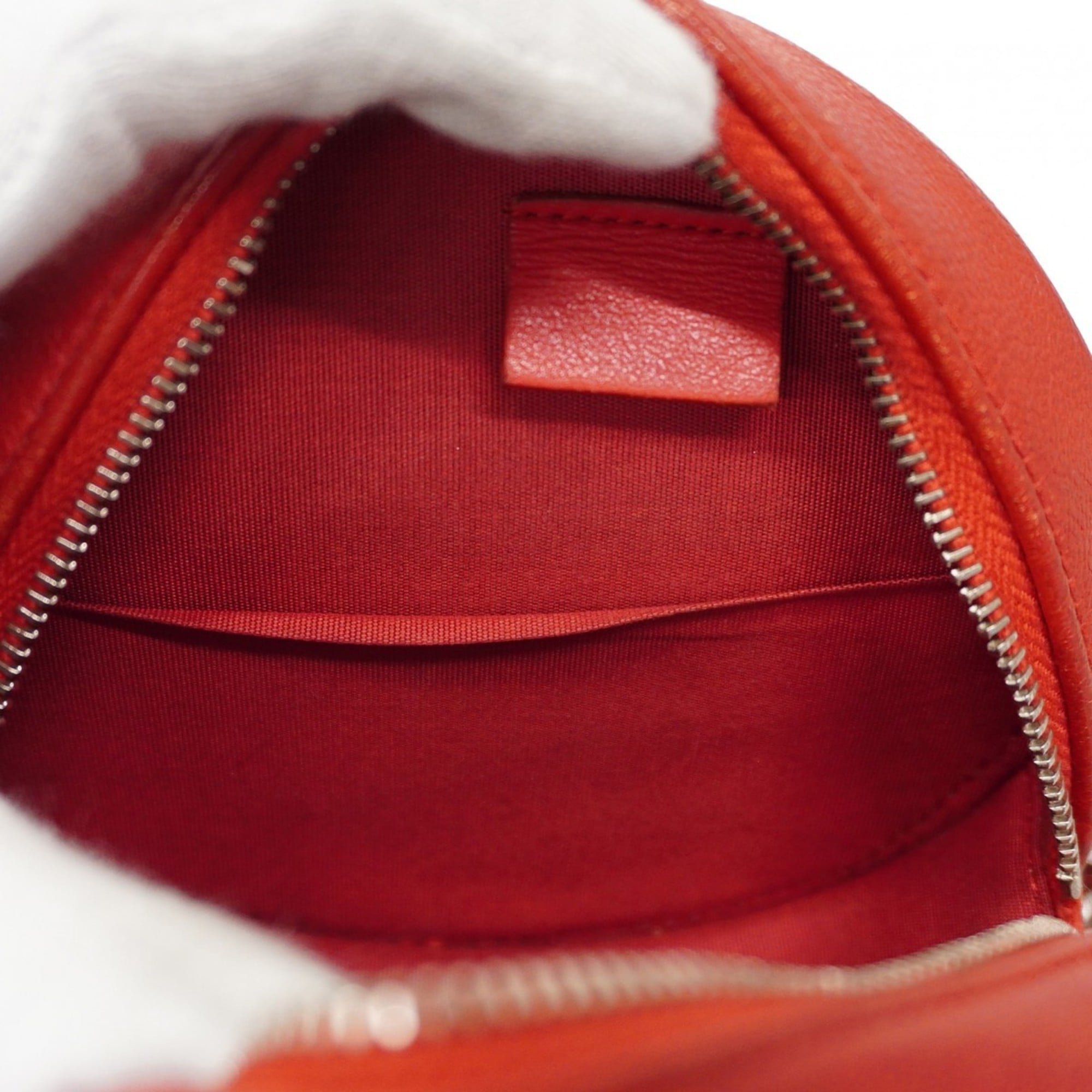 Chanel Red Color Leather Shoulder Bag (Pre-Owned)
