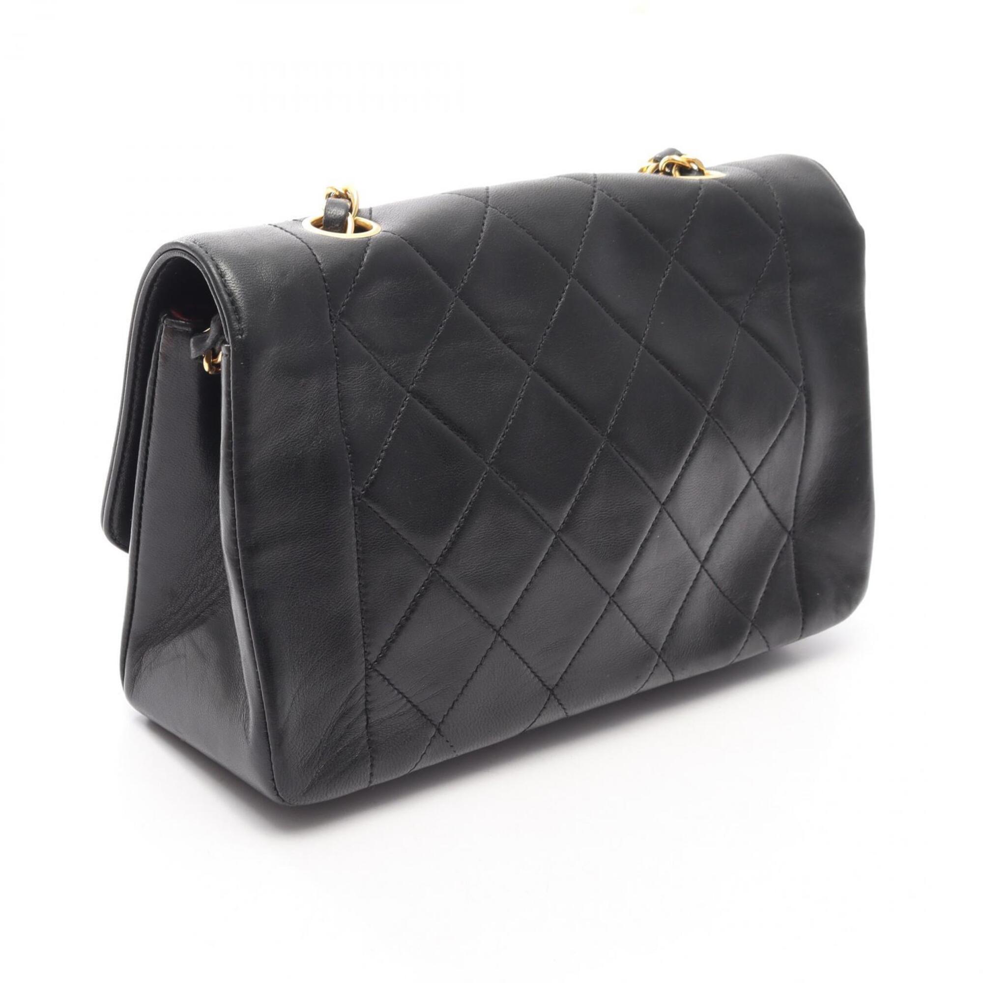 Chanel Black Leather Handbag Shoulder Bag (Pre-Owned)