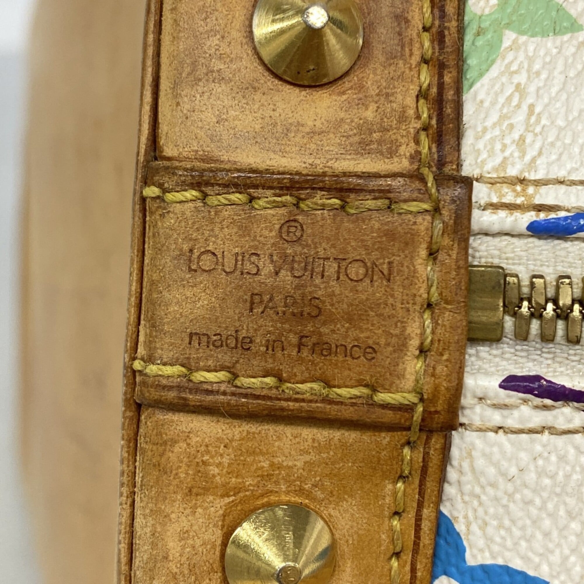 Louis Vuitton Blanc Handbag (Pre-Owned)