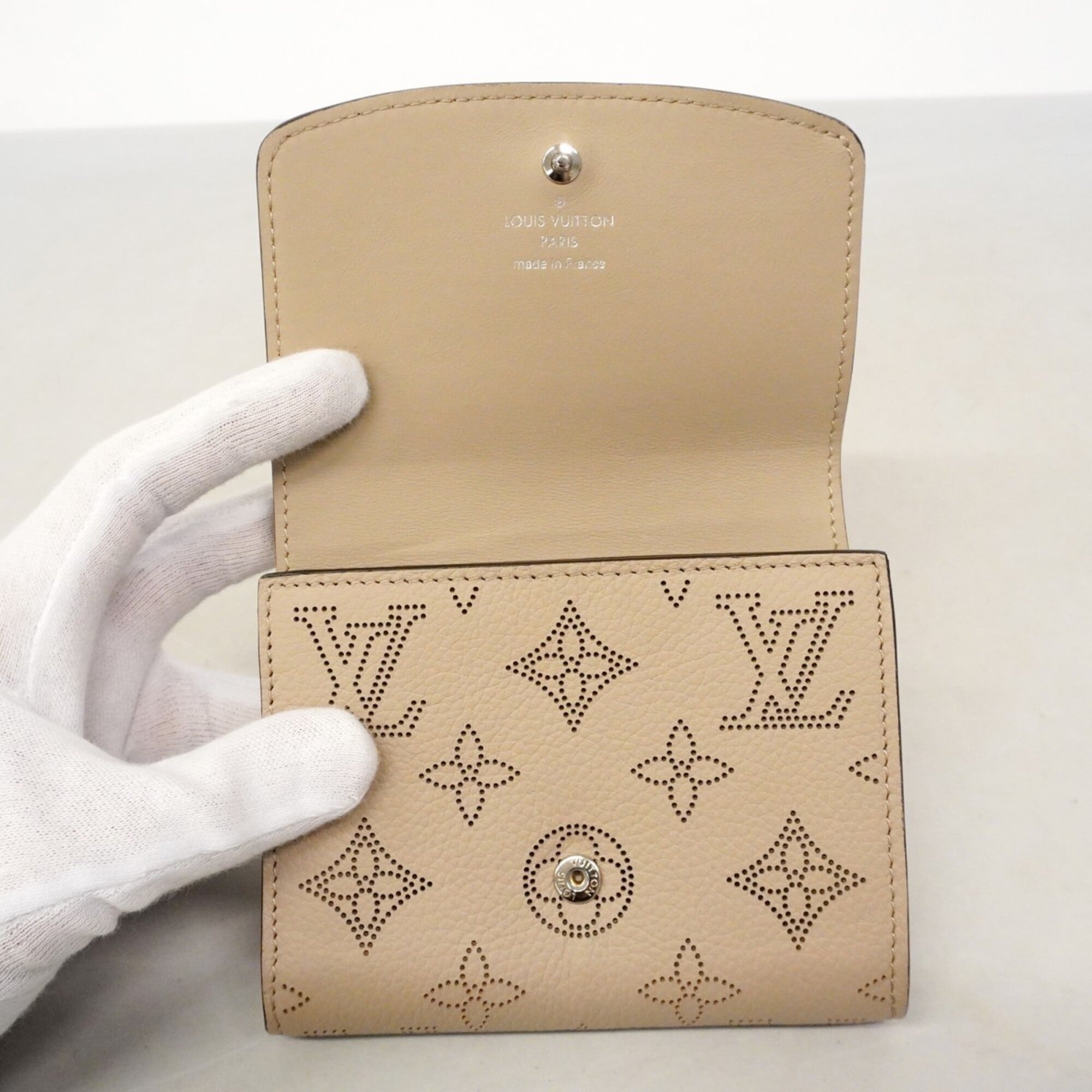 Louis Vuitton Galle Wallet (Bi-Fold) (Pre-Owned)