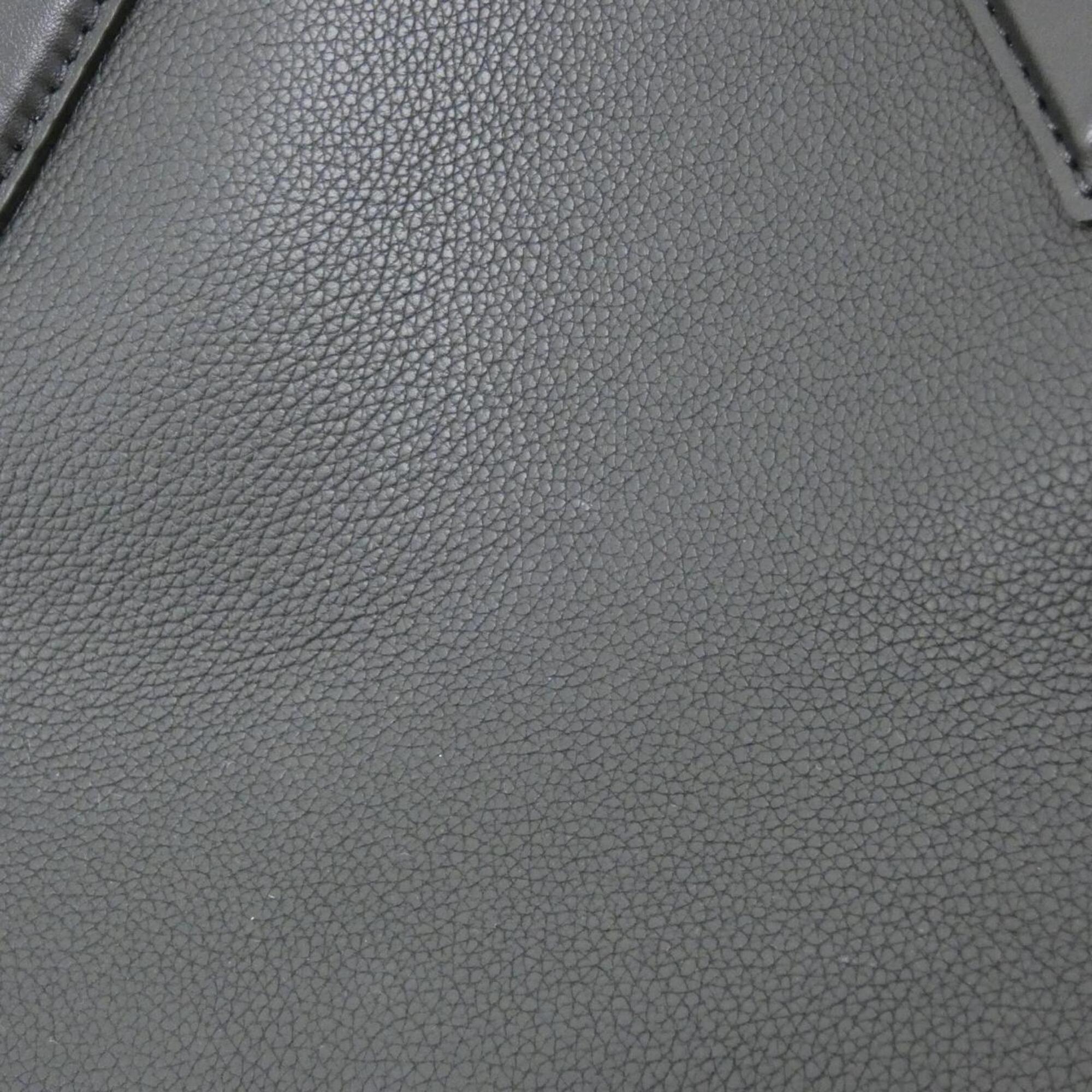 Louis Vuitton Black Leather Handbag (Pre-Owned)