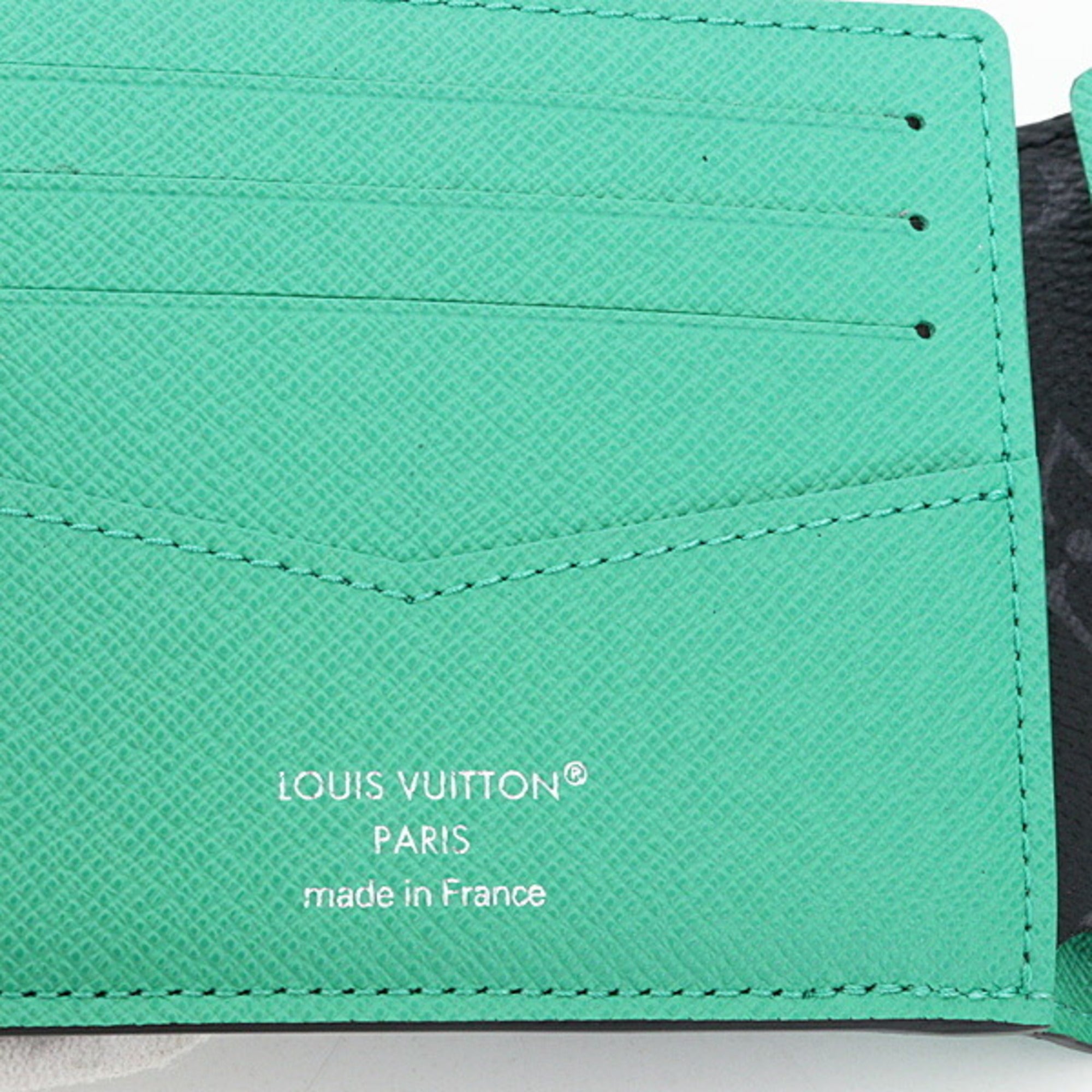 Louis Vuitton Monogram Eclipse Green Monogram Eclipse Leather Wallet (Bi-Fold) (Pre-Owned)