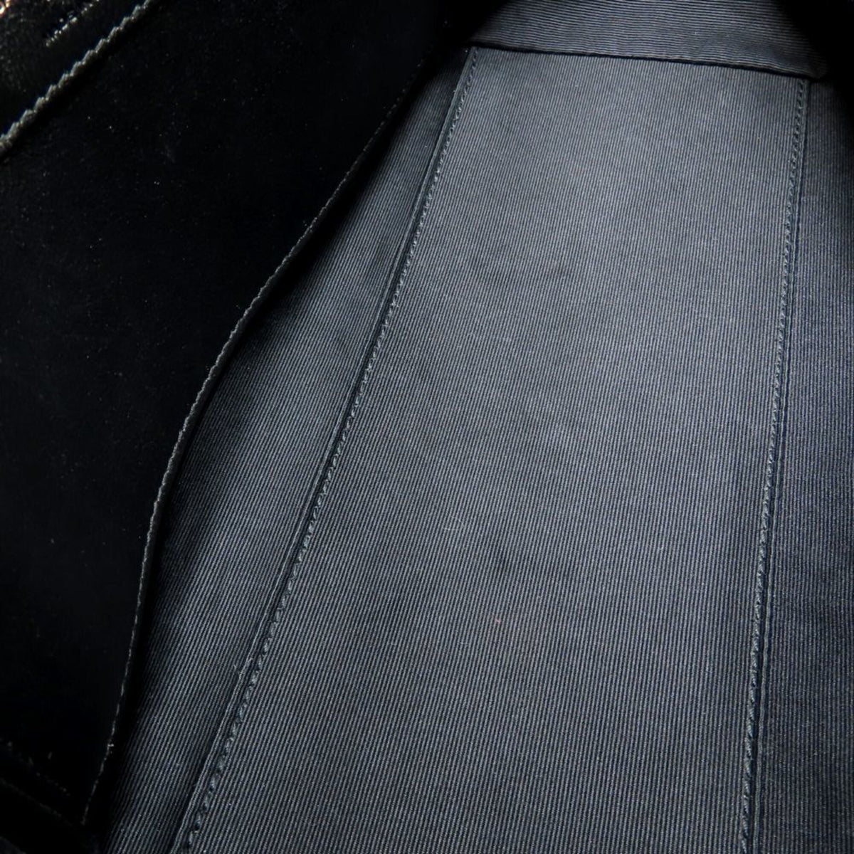 Saint Laurent Gray Handbag (Pre-Owned)