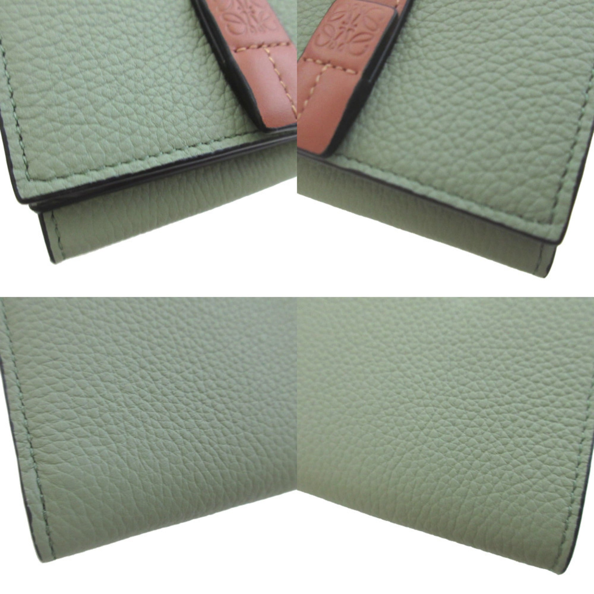 Loewe Green Leather Wallet (Tri-Fold) (Pre-Owned)