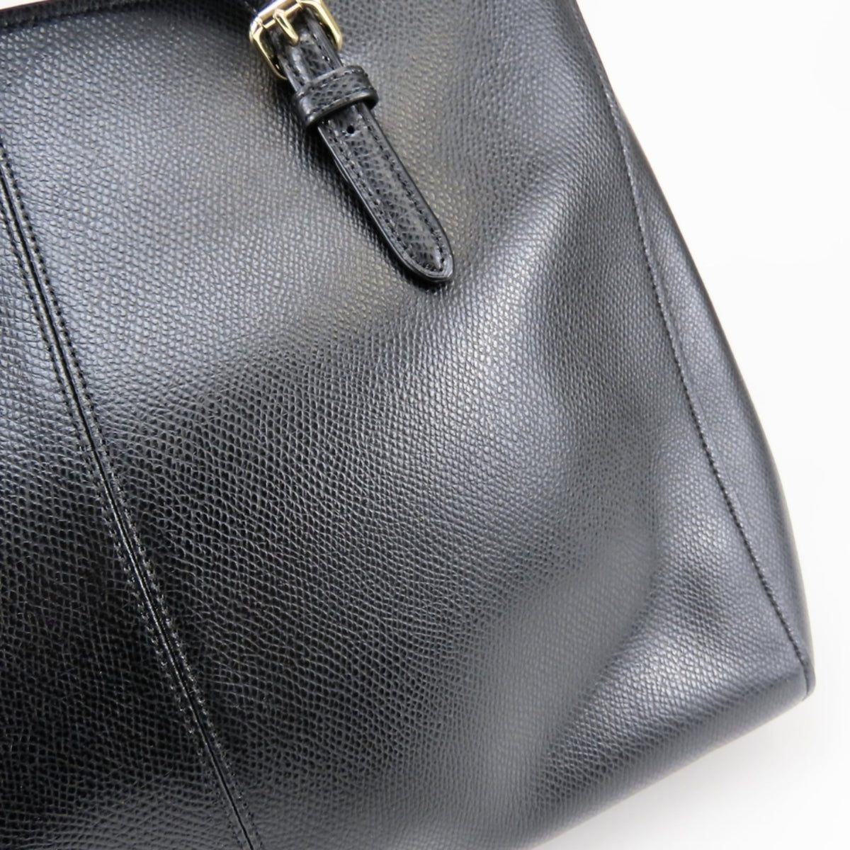 Coach Black Leather Tote Bag (Pre-Owned)