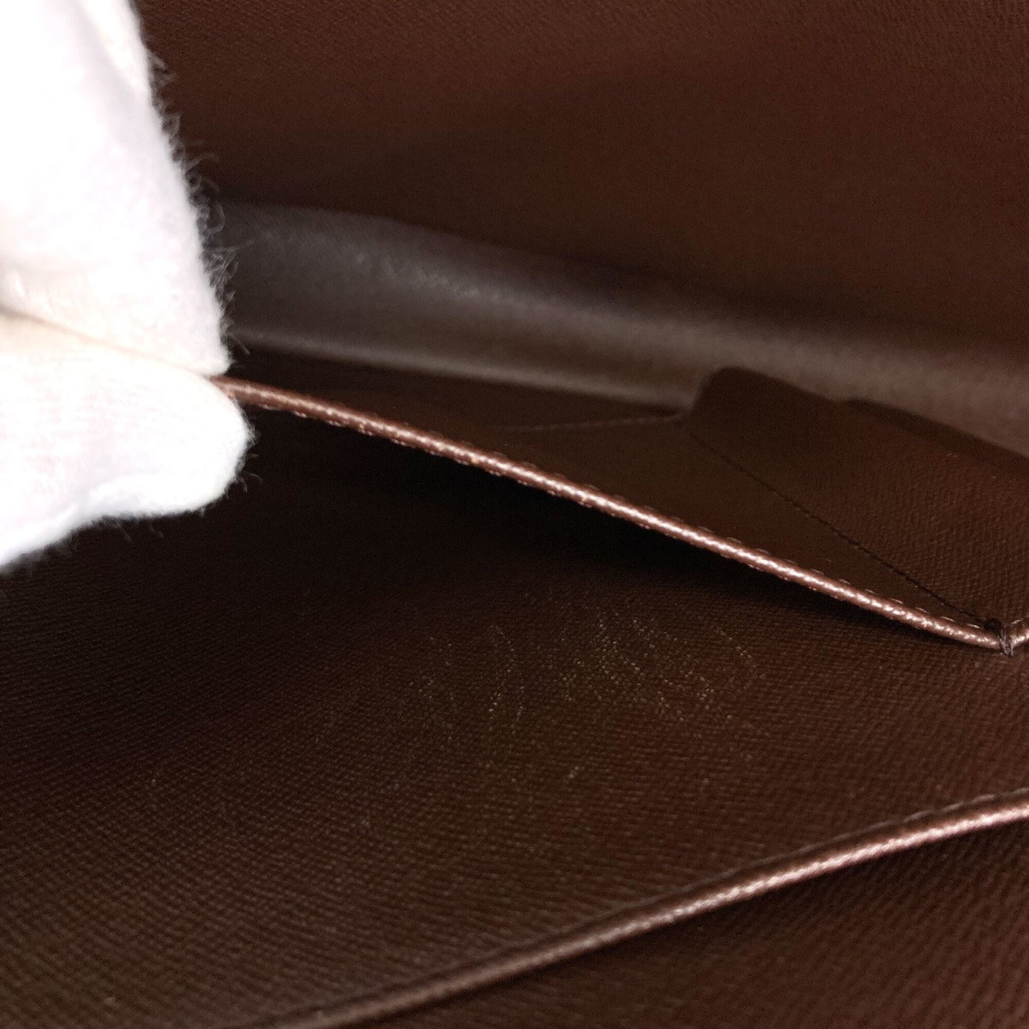 Louis Vuitton Moka Epi Leather Handbag (Pre-Owned)