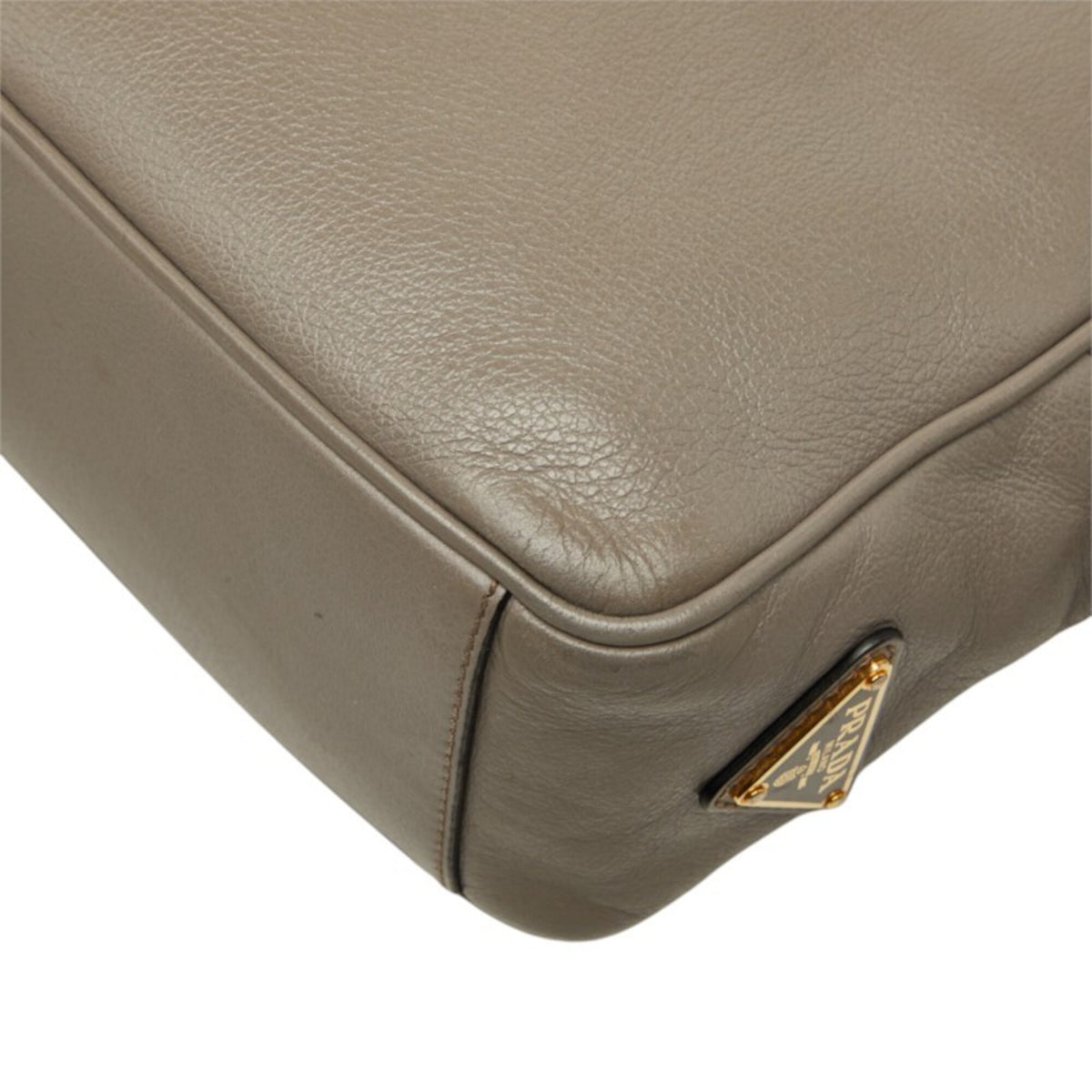 Prada Gray Leather Shoulder Bag (Pre-Owned)