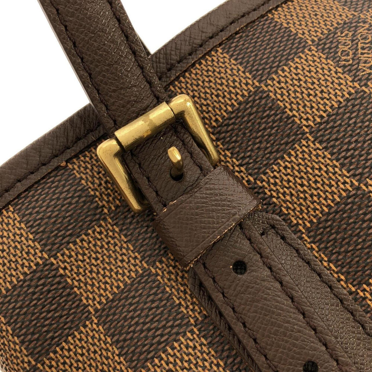 Louis Vuitton Brown Coated Canvas Shoulder Bag (Pre-Owned)